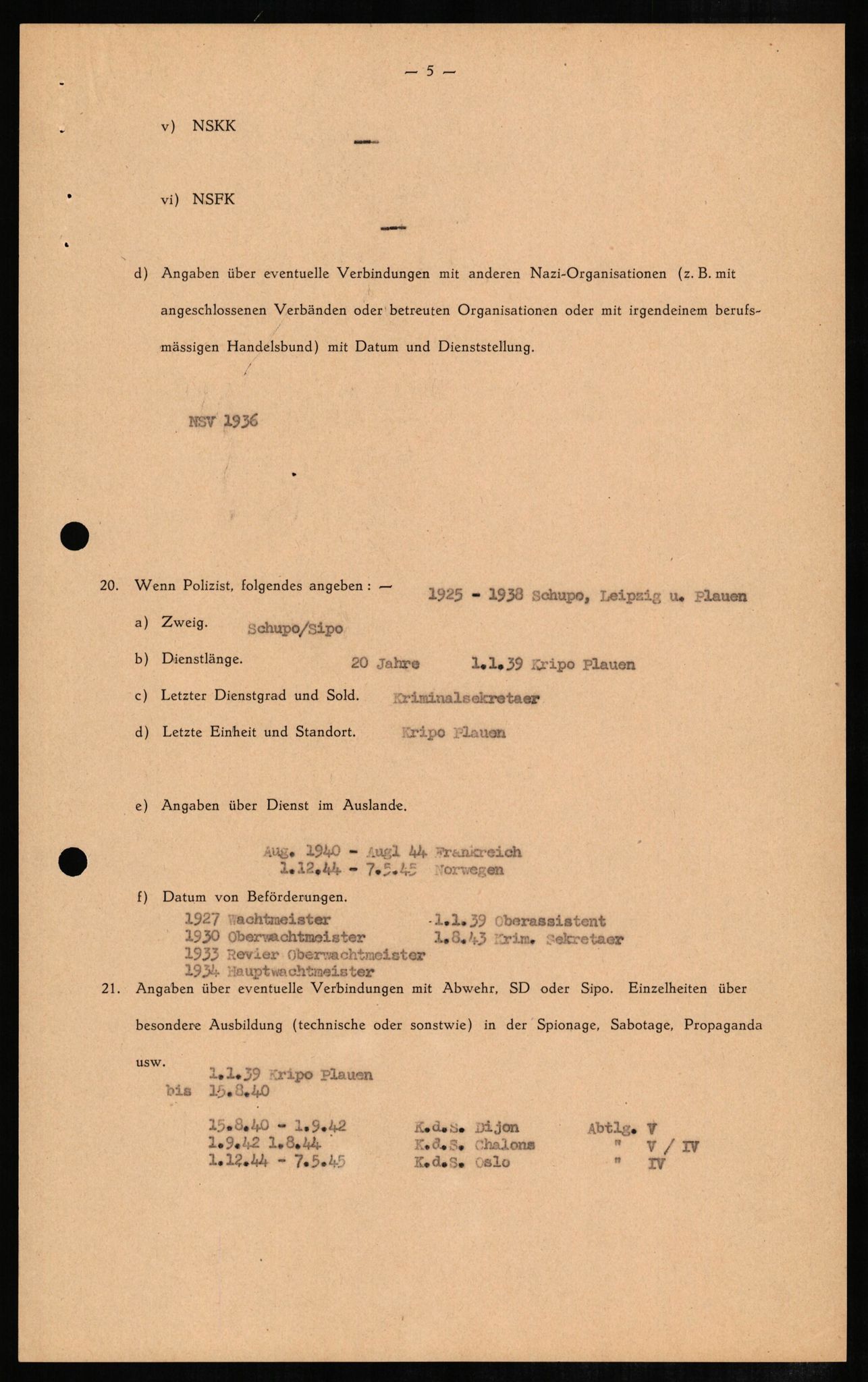 Forsvaret, Forsvarets overkommando II, AV/RA-RAFA-3915/D/Db/L0006: CI Questionaires. Tyske okkupasjonsstyrker i Norge. Tyskere., 1945-1946, p. 226