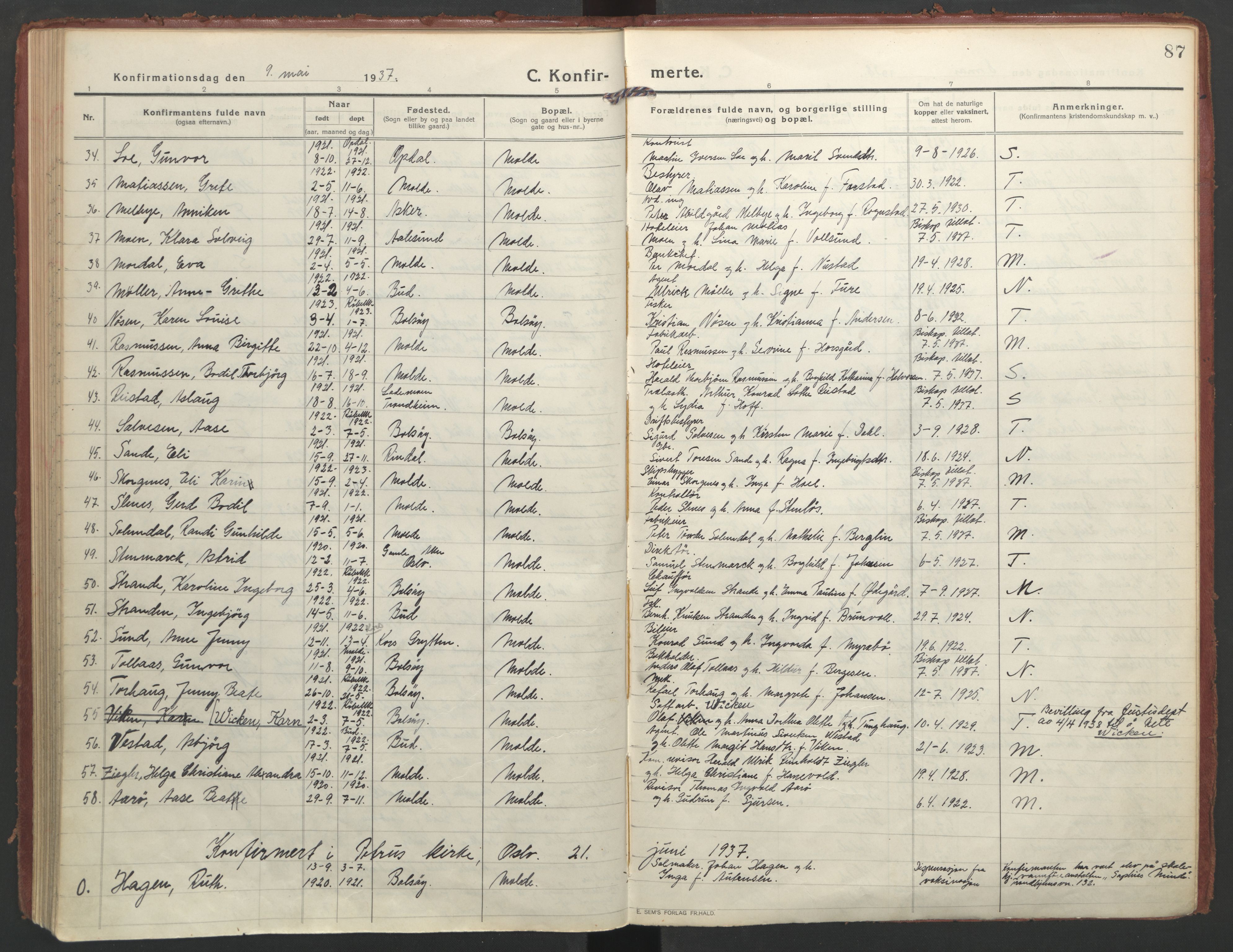 Ministerialprotokoller, klokkerbøker og fødselsregistre - Møre og Romsdal, AV/SAT-A-1454/558/L0695: Parish register (official) no. 558A09, 1915-1942, p. 87