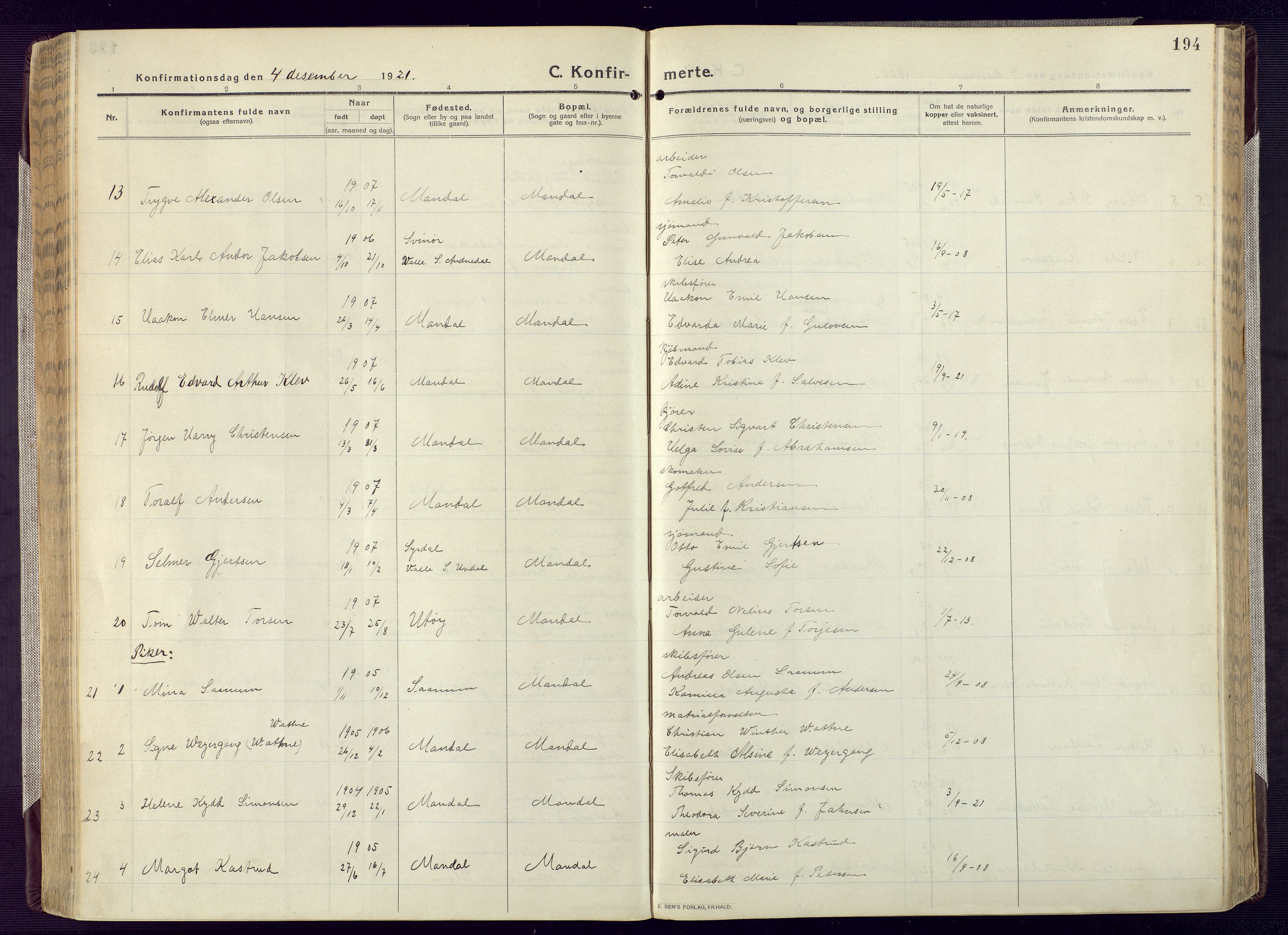 Mandal sokneprestkontor, AV/SAK-1111-0030/F/Fa/Fac/L0001: Parish register (official) no. A 1, 1913-1925, p. 194