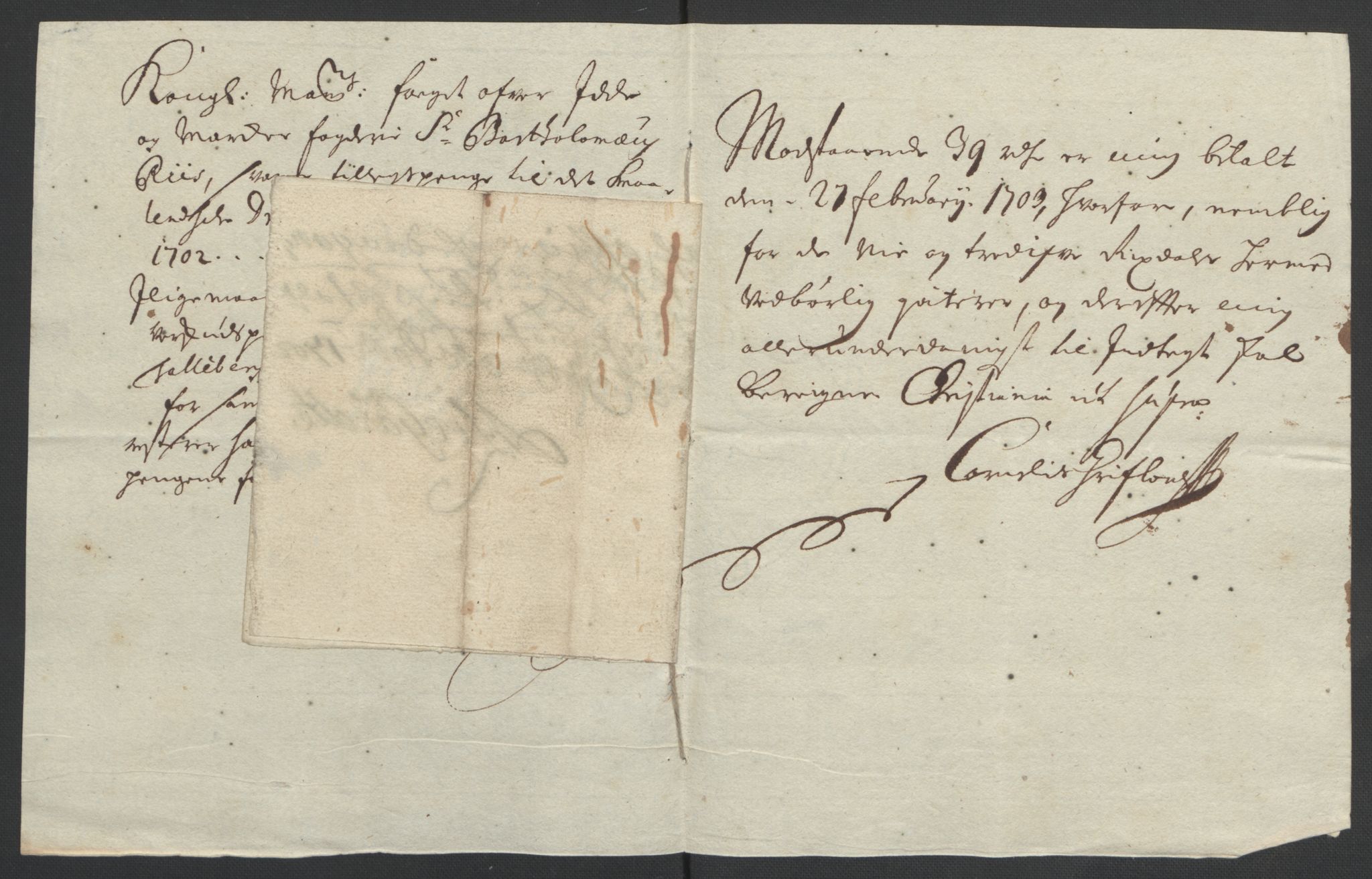 Rentekammeret inntil 1814, Reviderte regnskaper, Fogderegnskap, AV/RA-EA-4092/R01/L0016: Fogderegnskap Idd og Marker, 1702-1703, p. 117