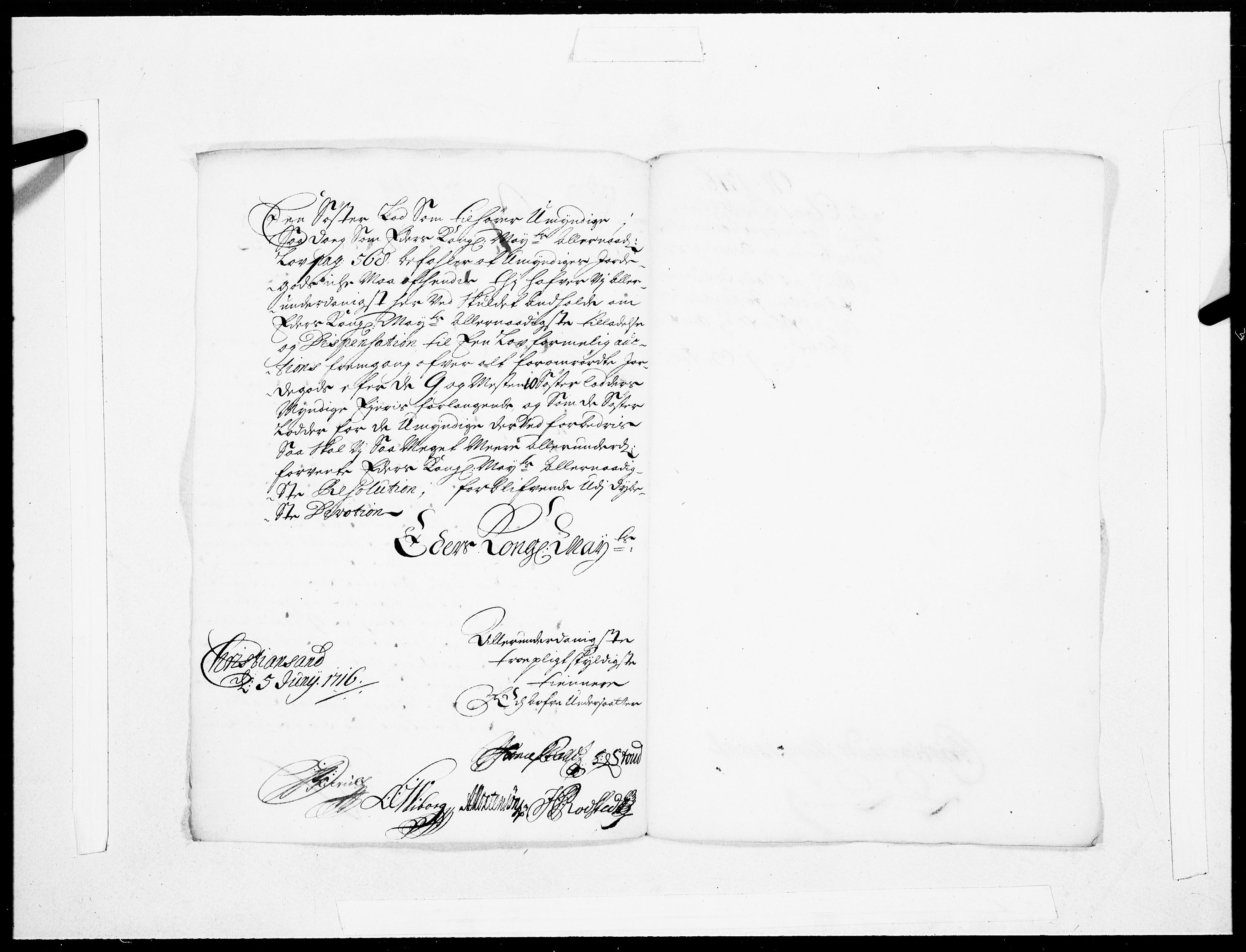 Danske Kanselli 1572-1799, AV/RA-EA-3023/F/Fc/Fcc/Fcca/L0079: Norske innlegg 1572-1799, 1716, p. 329