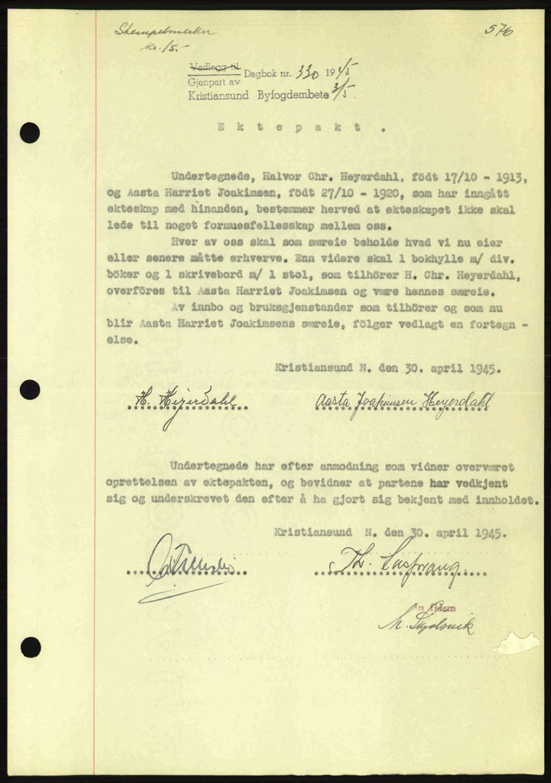 Kristiansund byfogd, AV/SAT-A-4587/A/27: Mortgage book no. 37-38, 1943-1945, Diary no: : 330/1945