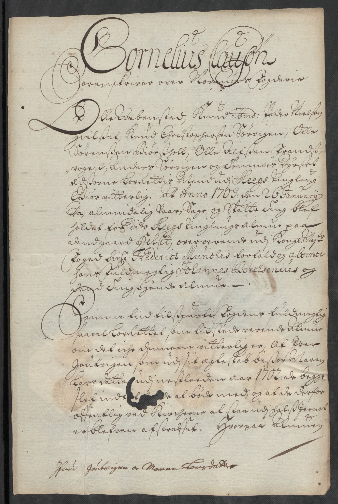 Rentekammeret inntil 1814, Reviderte regnskaper, Fogderegnskap, RA/EA-4092/R56/L3739: Fogderegnskap Nordmøre, 1700-1702, p. 472