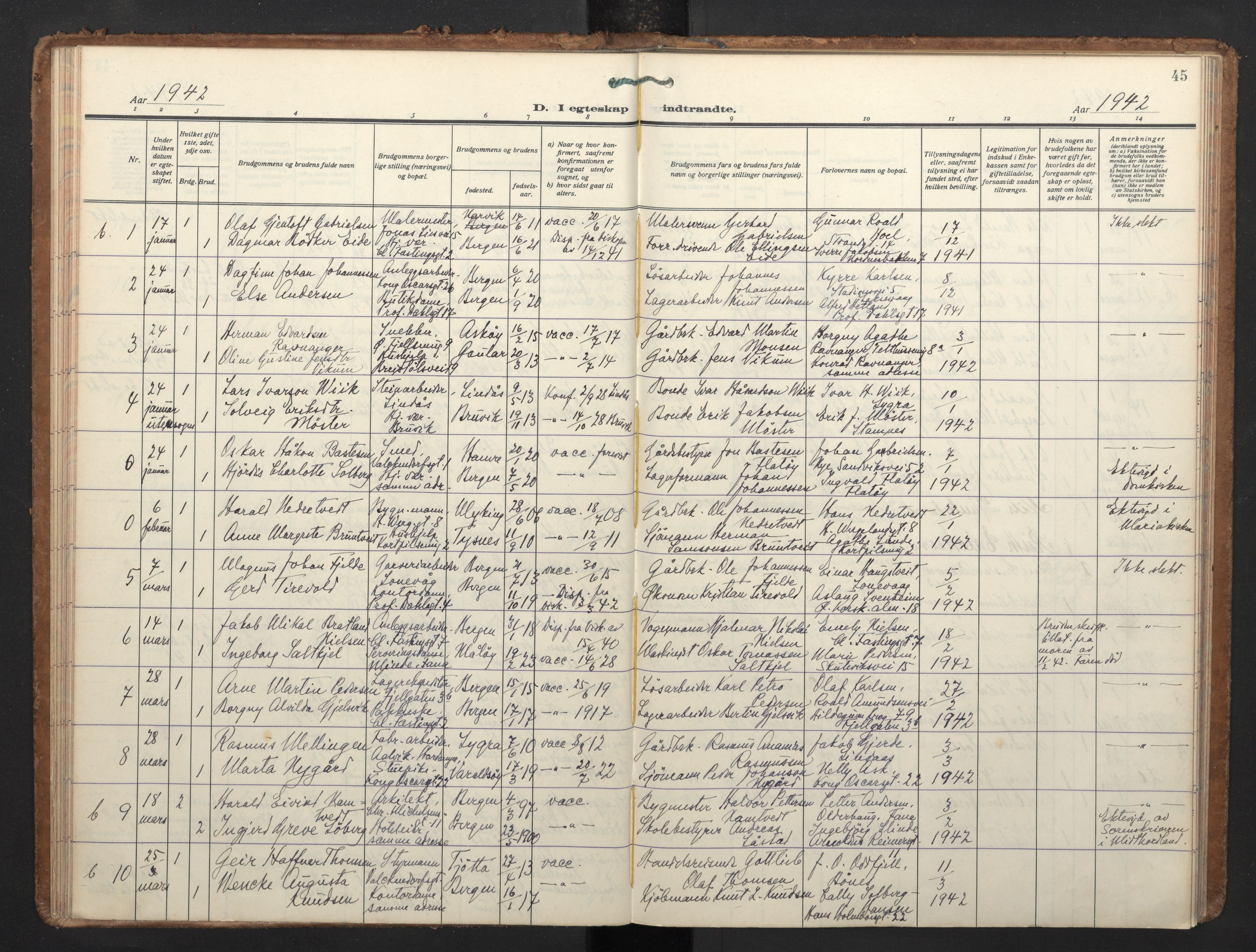 Korskirken sokneprestembete, AV/SAB-A-76101/H/Haa/L0040: Parish register (official) no. D 7, 1938-1952, p. 44b-45a