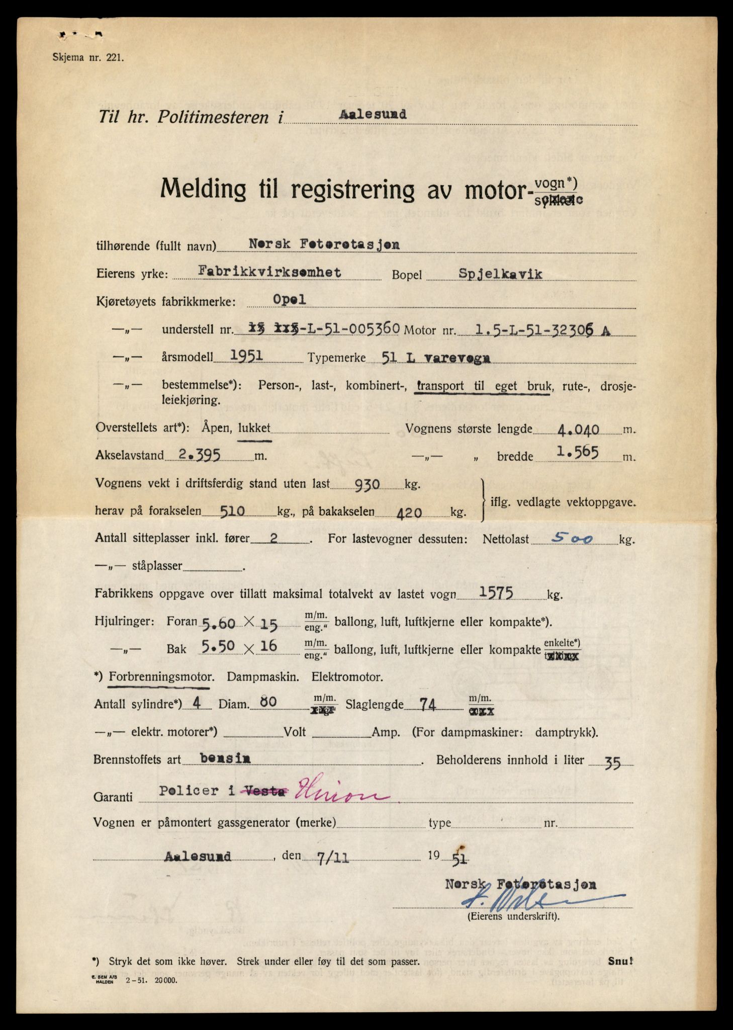 Møre og Romsdal vegkontor - Ålesund trafikkstasjon, AV/SAT-A-4099/F/Fe/L0018: Registreringskort for kjøretøy T 10091 - T 10227, 1927-1998, p. 2805