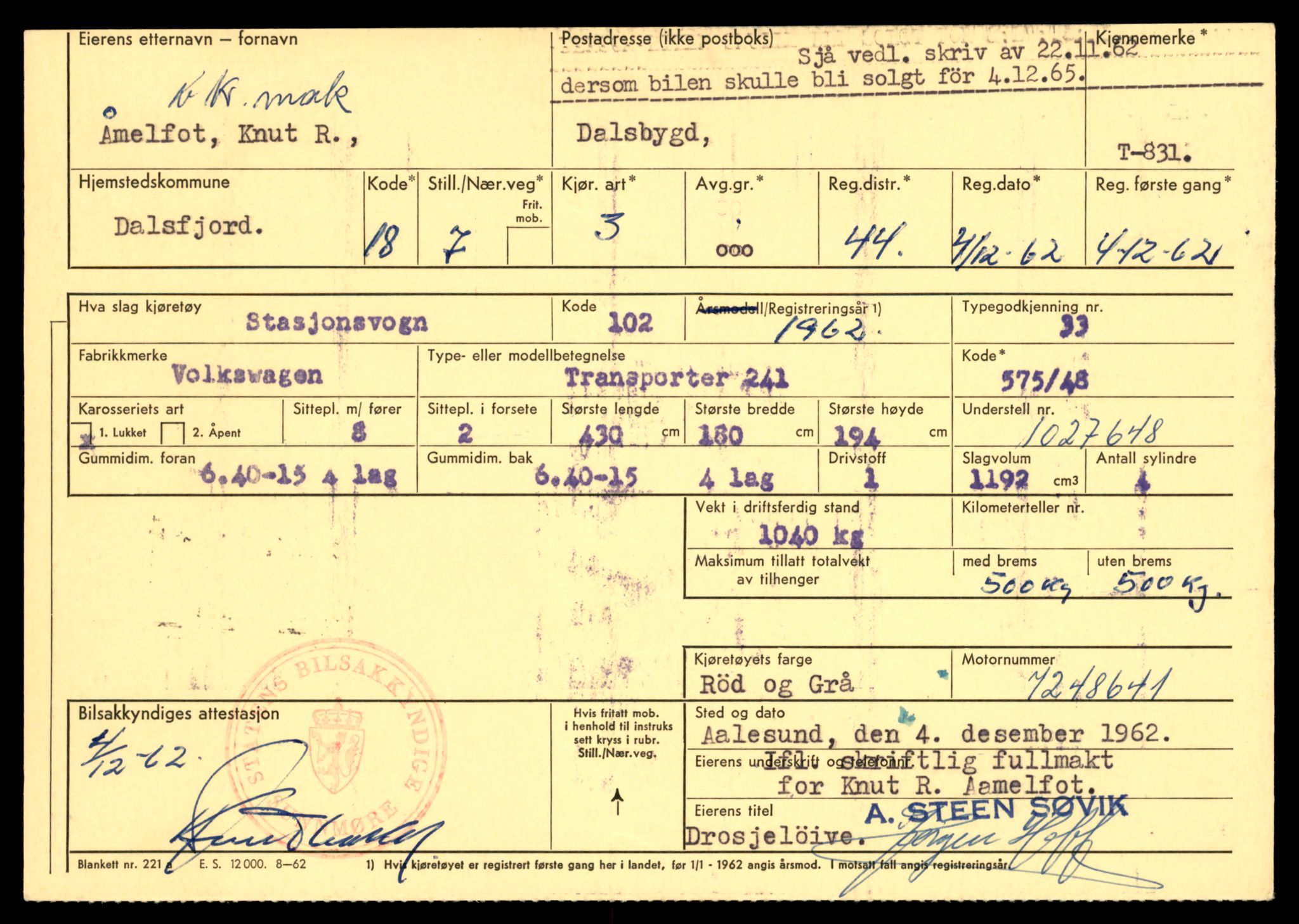 Møre og Romsdal vegkontor - Ålesund trafikkstasjon, AV/SAT-A-4099/F/Fe/L0008: Registreringskort for kjøretøy T 747 - T 894, 1927-1998, p. 2112