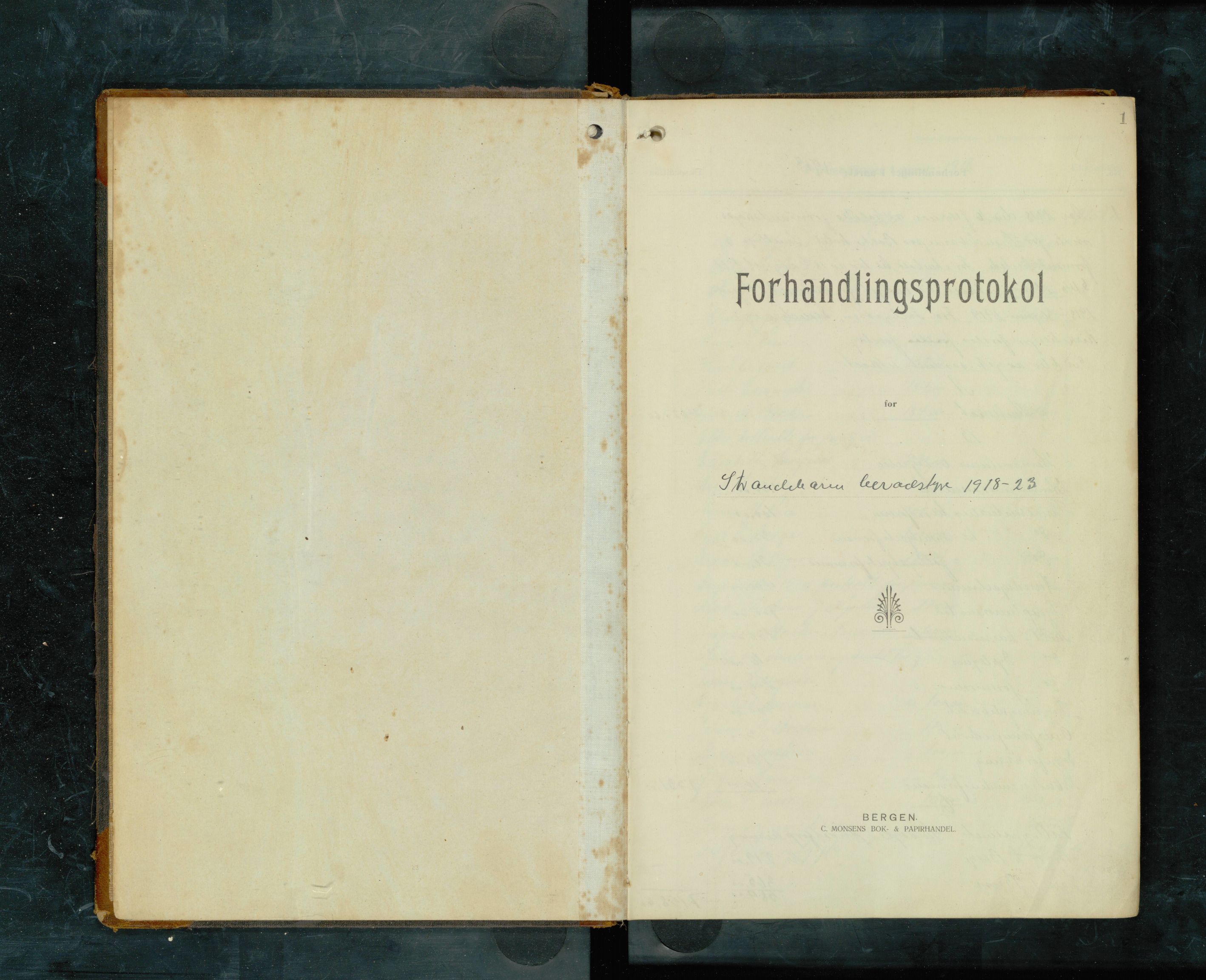 Strandebarm kommune. Formannskapet, IKAH/1226-021/A/Aa/L0008: Møtebok for formannskap og heradsstyre, 1918-1923