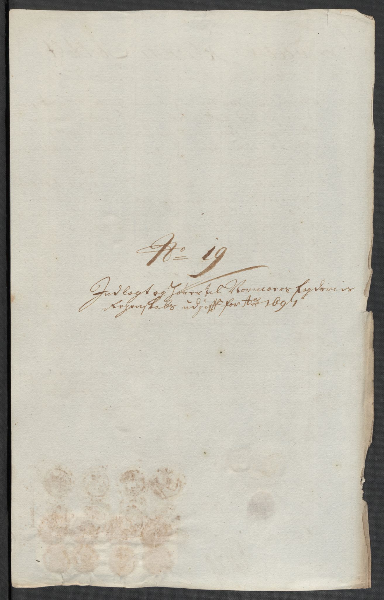 Rentekammeret inntil 1814, Reviderte regnskaper, Fogderegnskap, AV/RA-EA-4092/R56/L3737: Fogderegnskap Nordmøre, 1697-1698, p. 168