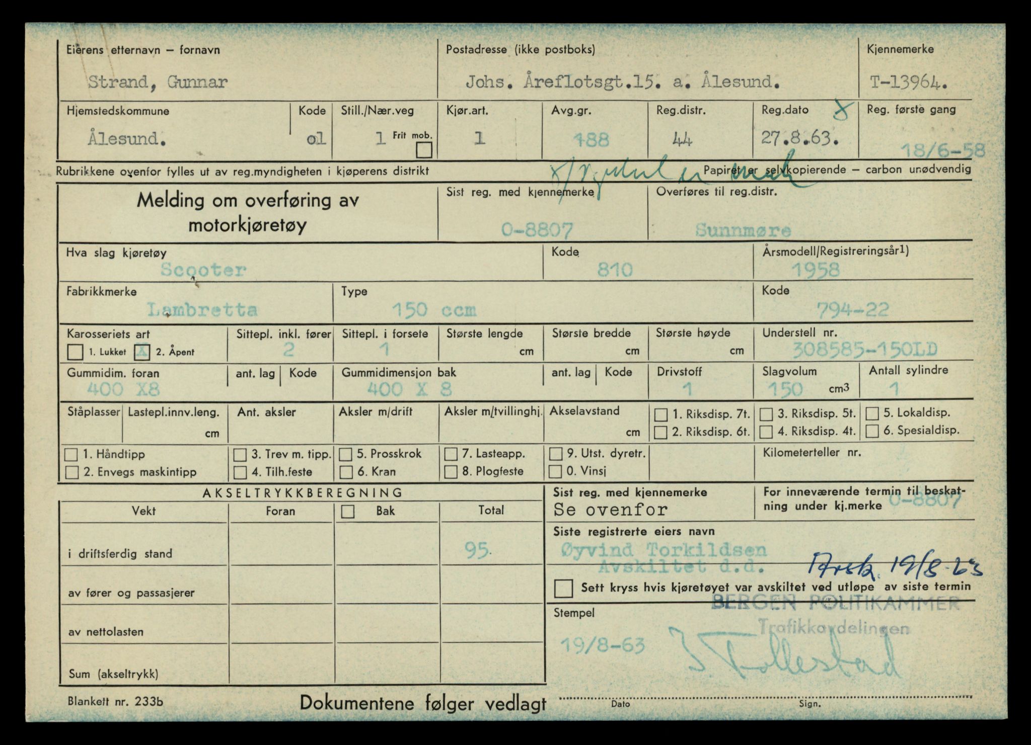 Møre og Romsdal vegkontor - Ålesund trafikkstasjon, AV/SAT-A-4099/F/Fe/L0042: Registreringskort for kjøretøy T 13906 - T 14079, 1927-1998, p. 935