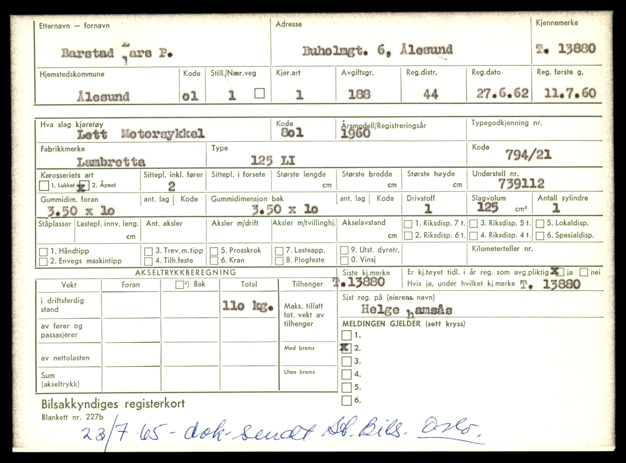 Møre og Romsdal vegkontor - Ålesund trafikkstasjon, AV/SAT-A-4099/F/Fe/L0041: Registreringskort for kjøretøy T 13710 - T 13905, 1927-1998, p. 2979
