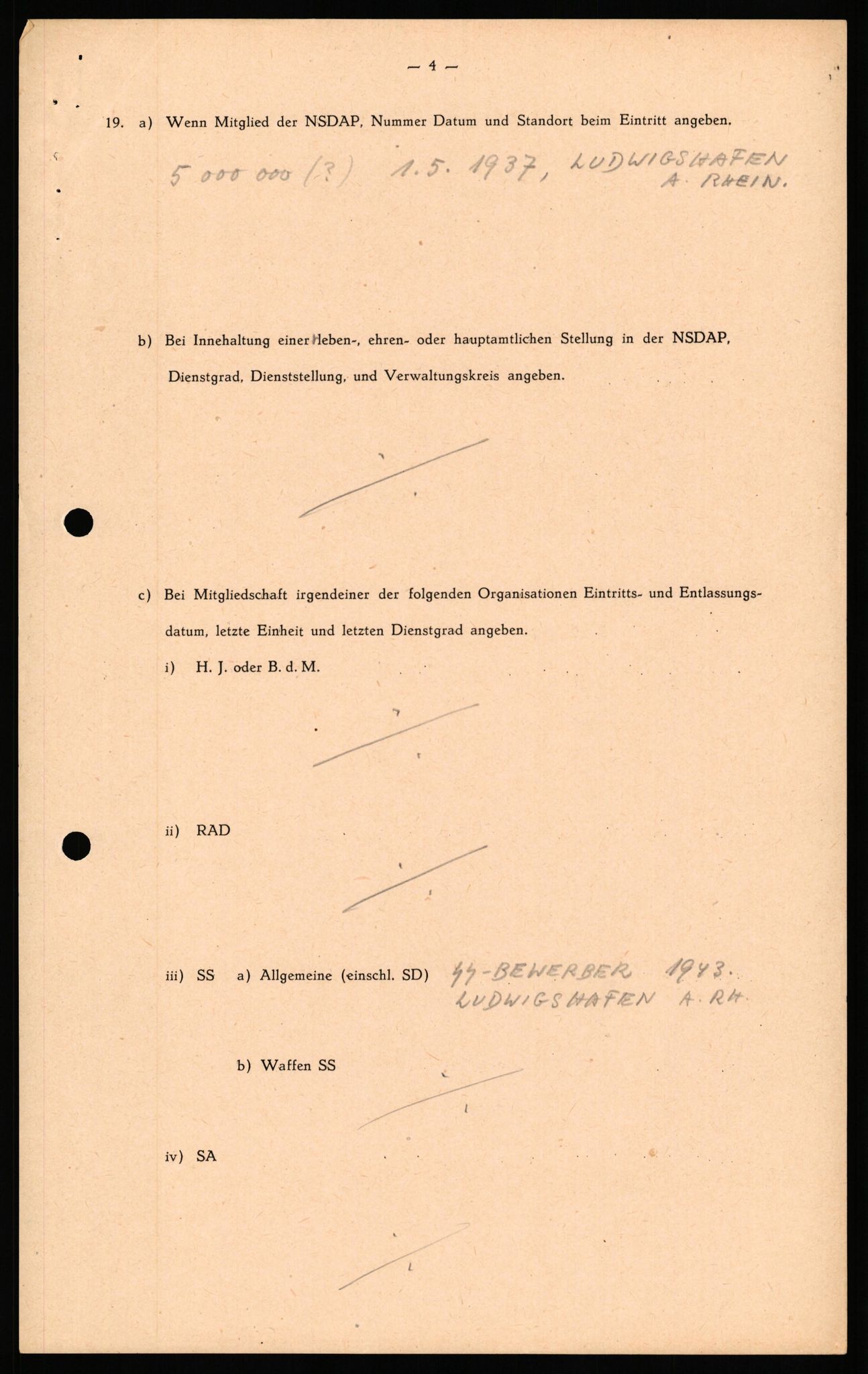 Forsvaret, Forsvarets overkommando II, RA/RAFA-3915/D/Db/L0034: CI Questionaires. Tyske okkupasjonsstyrker i Norge. Tyskere., 1945-1946, p. 377