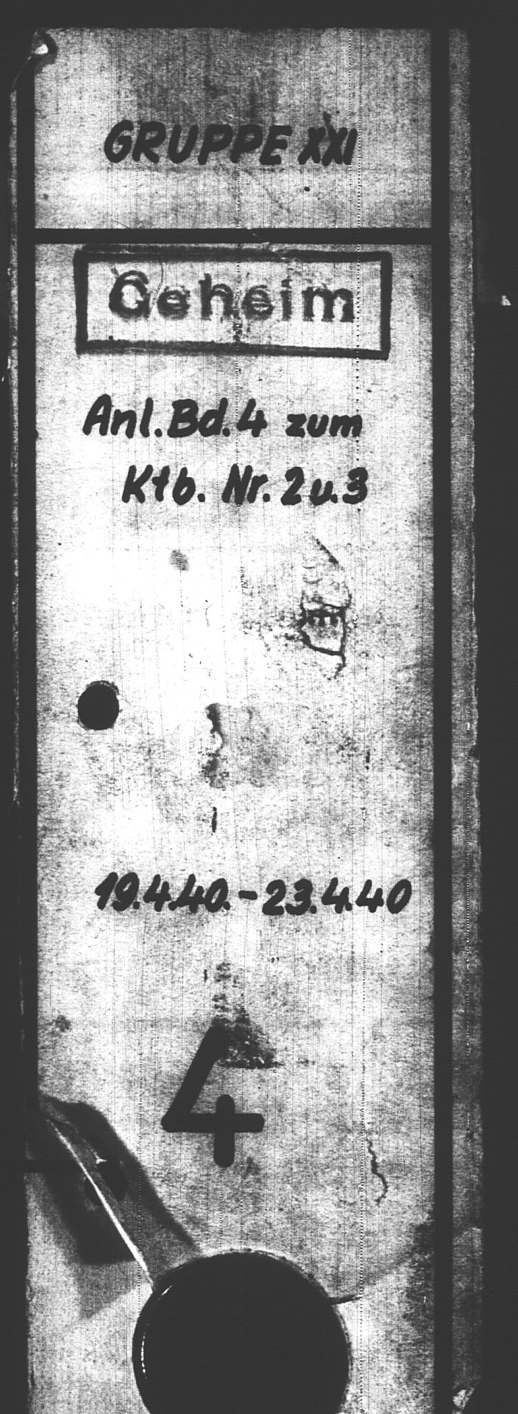 Documents Section, RA/RAFA-2200/V/L0076: Amerikansk mikrofilm "Captured German Documents".
Box No. 715.  FKA jnr. 619/1954., 1940, p. 186