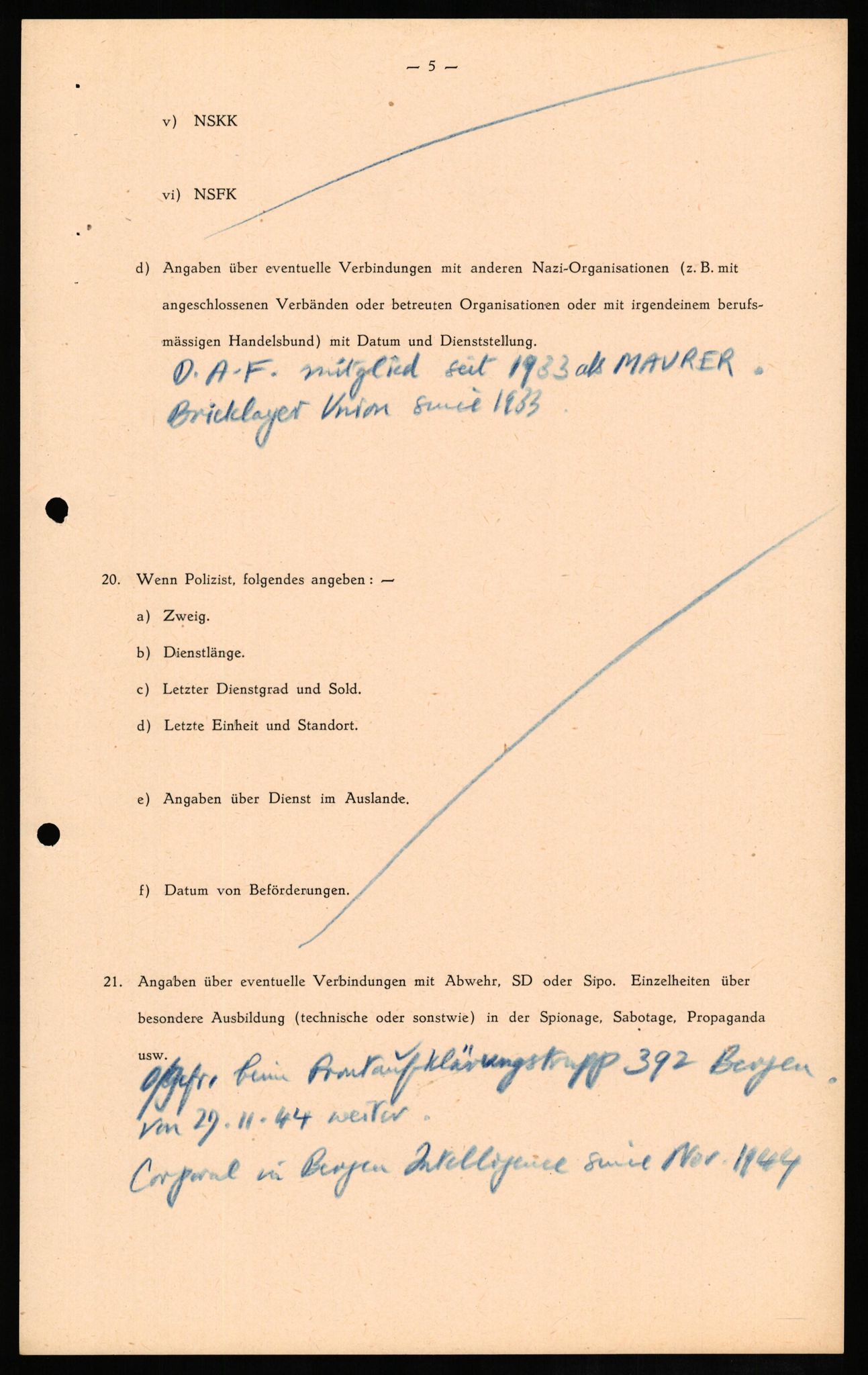 Forsvaret, Forsvarets overkommando II, AV/RA-RAFA-3915/D/Db/L0013: CI Questionaires. Tyske okkupasjonsstyrker i Norge. Tyskere., 1945-1946, p. 67