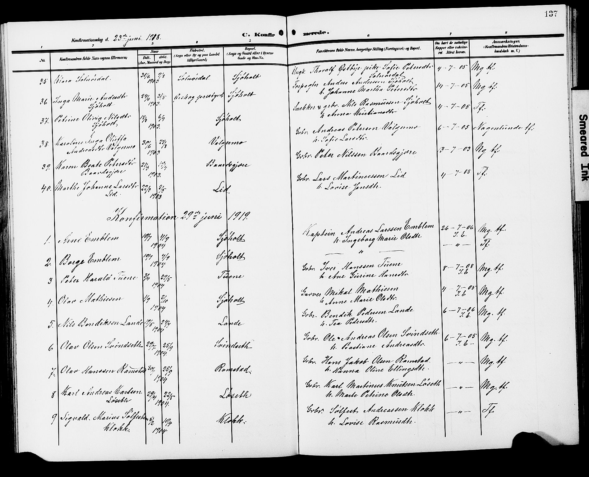 Ministerialprotokoller, klokkerbøker og fødselsregistre - Møre og Romsdal, SAT/A-1454/522/L0328: Parish register (copy) no. 522C07, 1909-1925, p. 137