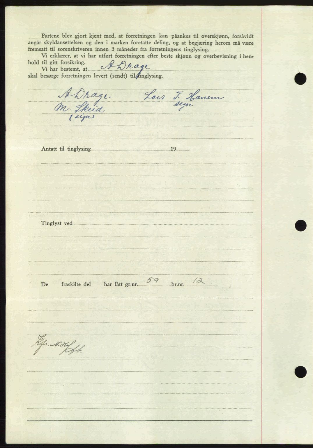 Nordmøre sorenskriveri, AV/SAT-A-4132/1/2/2Ca: Mortgage book no. A102, 1946-1946, Diary no: : 1972/1946