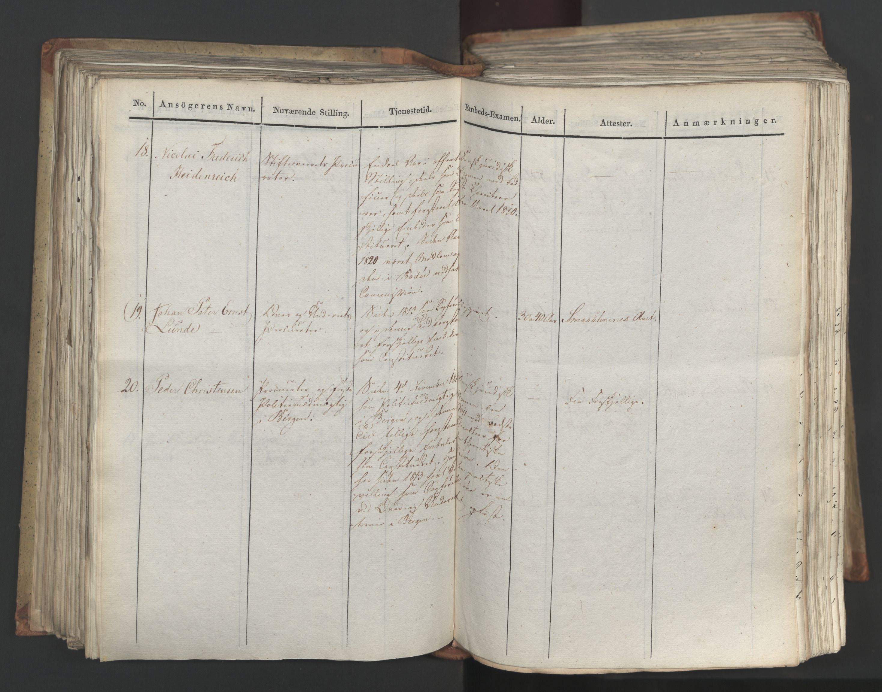 Statsrådsavdelingen i Stockholm, AV/RA-S-1003/D/Da/L0034: Regjeringsinnstillinger nr. 275-540, 1823, p. 229