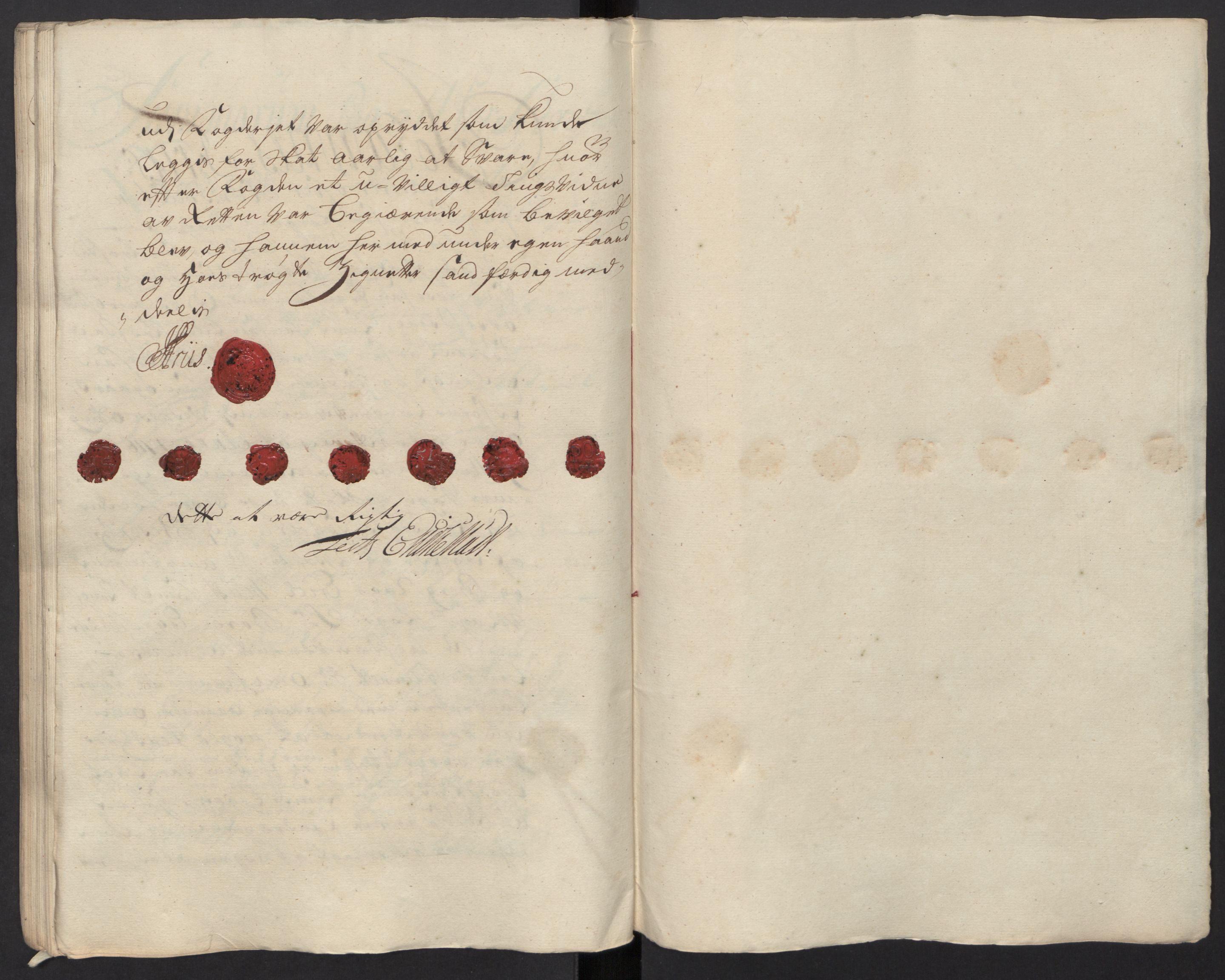 Rentekammeret inntil 1814, Reviderte regnskaper, Fogderegnskap, RA/EA-4092/R55/L3663: Fogderegnskap Romsdal, 1715-1716, p. 330