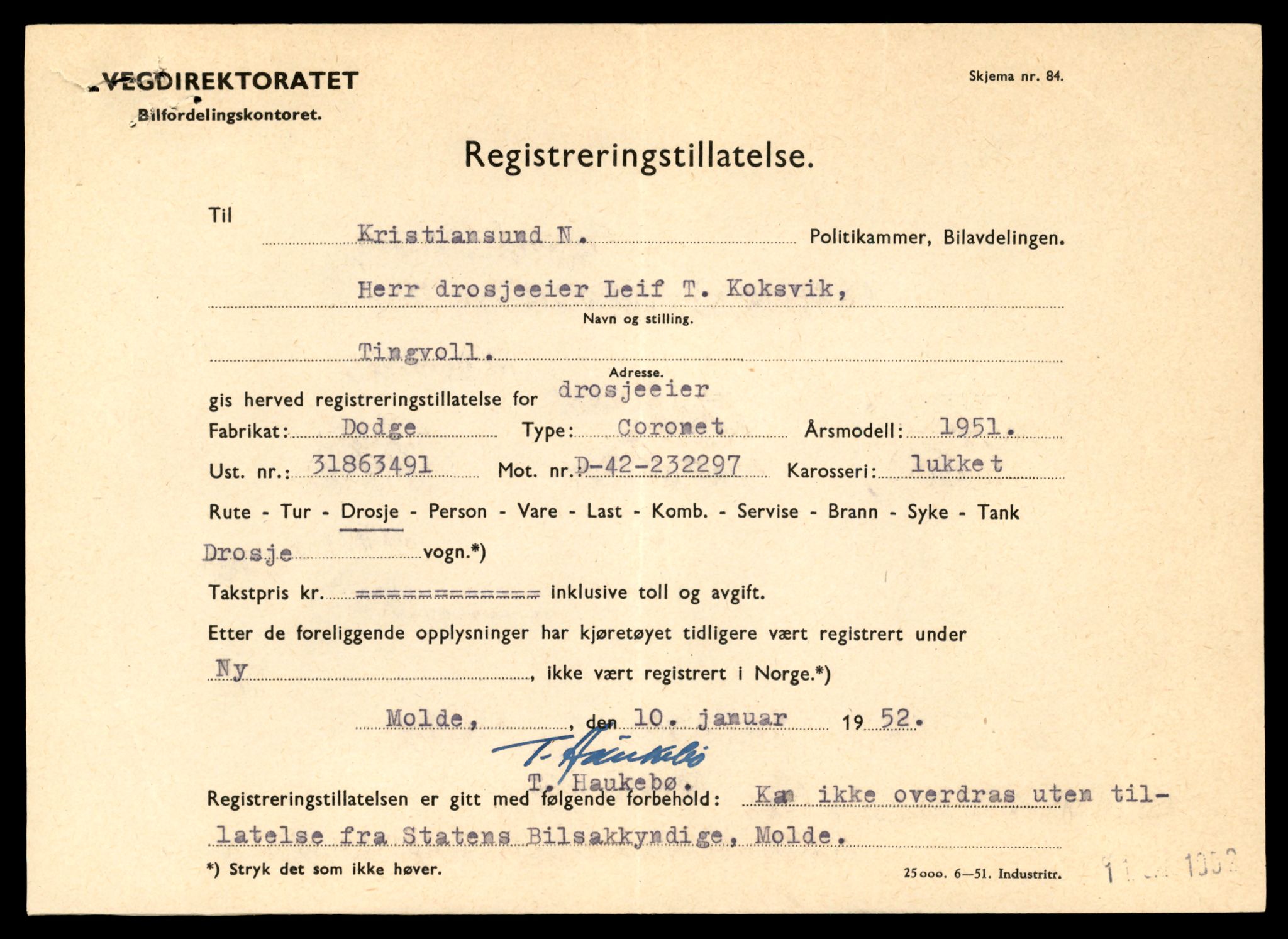 Møre og Romsdal vegkontor - Ålesund trafikkstasjon, AV/SAT-A-4099/F/Fe/L0008: Registreringskort for kjøretøy T 747 - T 894, 1927-1998, p. 2094