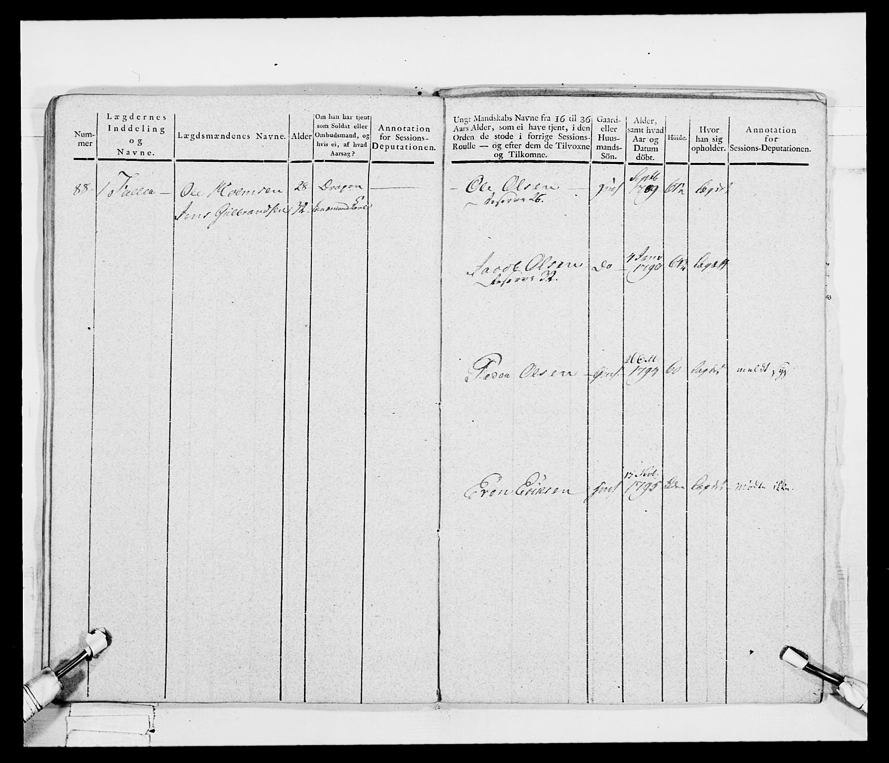 Generalitets- og kommissariatskollegiet, Det kongelige norske kommissariatskollegium, AV/RA-EA-5420/E/Eh/L0048: Akershusiske skarpskytterregiment, 1812, p. 213