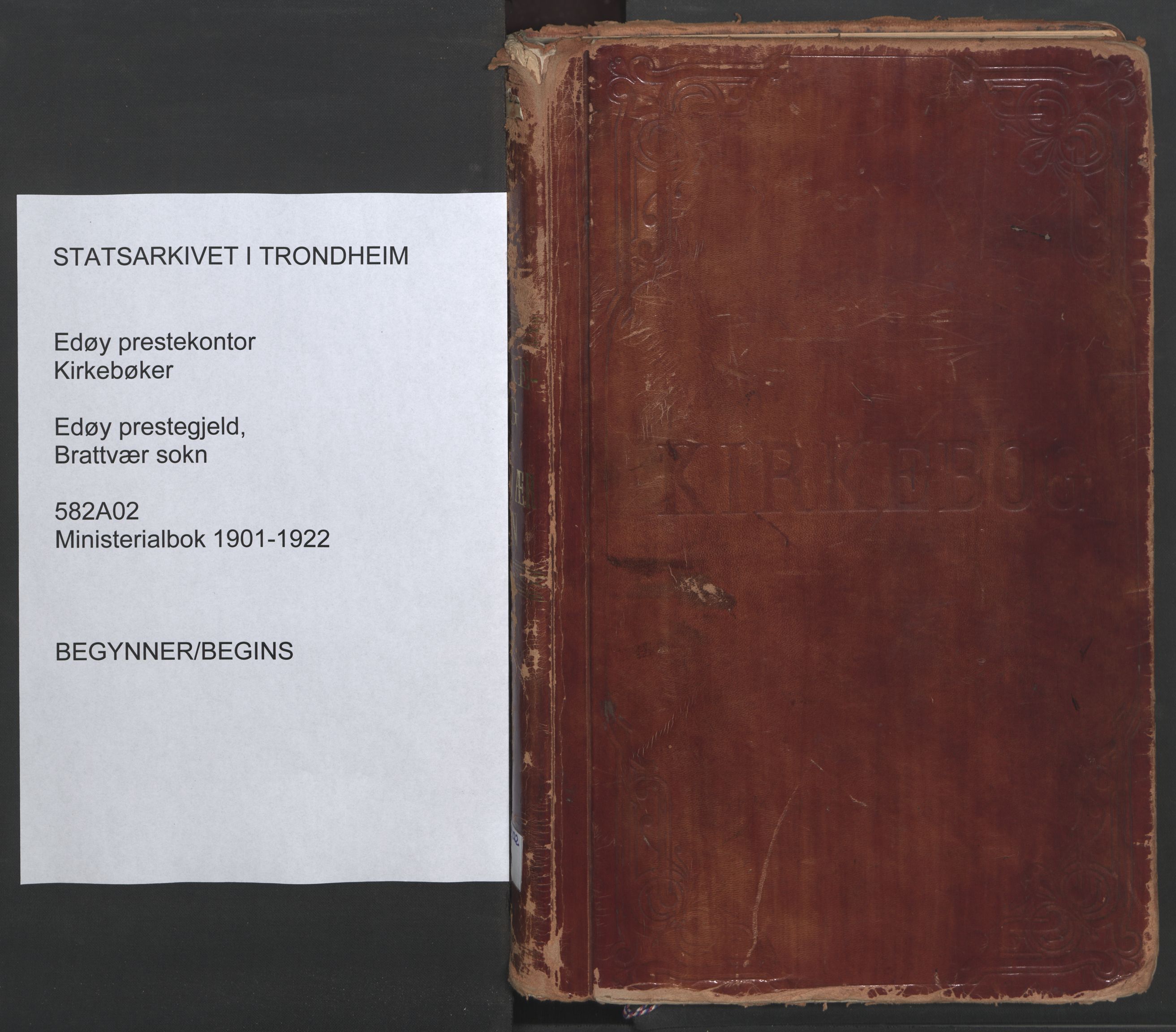 Ministerialprotokoller, klokkerbøker og fødselsregistre - Møre og Romsdal, SAT/A-1454/582/L0948: Parish register (official) no. 582A02, 1901-1922