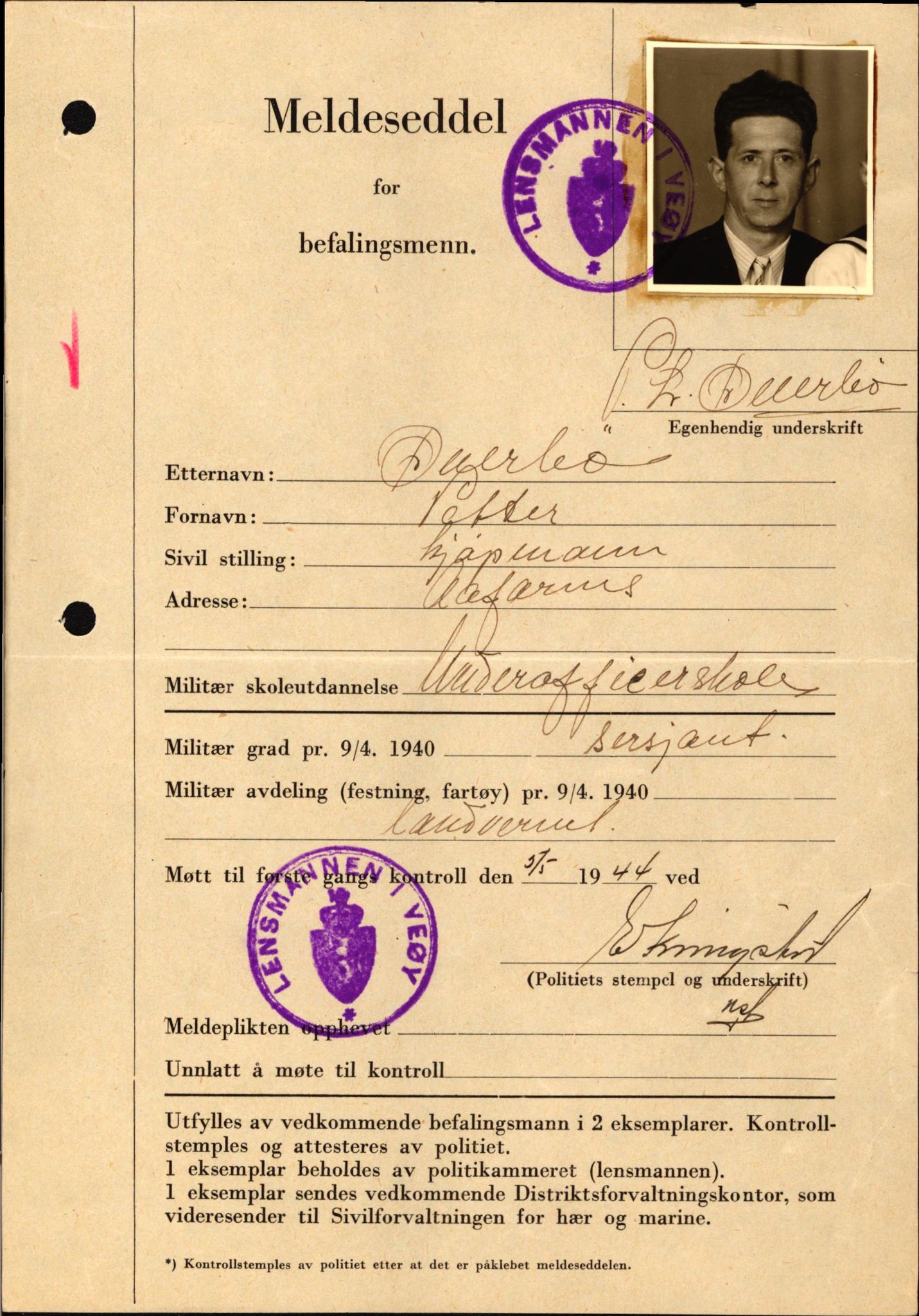 Forsvaret, Forsvarets krigshistoriske avdeling, AV/RA-RAFA-2017/Y/Yf/L0209: II-C-11-2121  -  Okkupasjonstiden.  Meldesedler for befal med foto og oppl. om militær grad 9. apr. 1940., 1944-1945, p. 1342