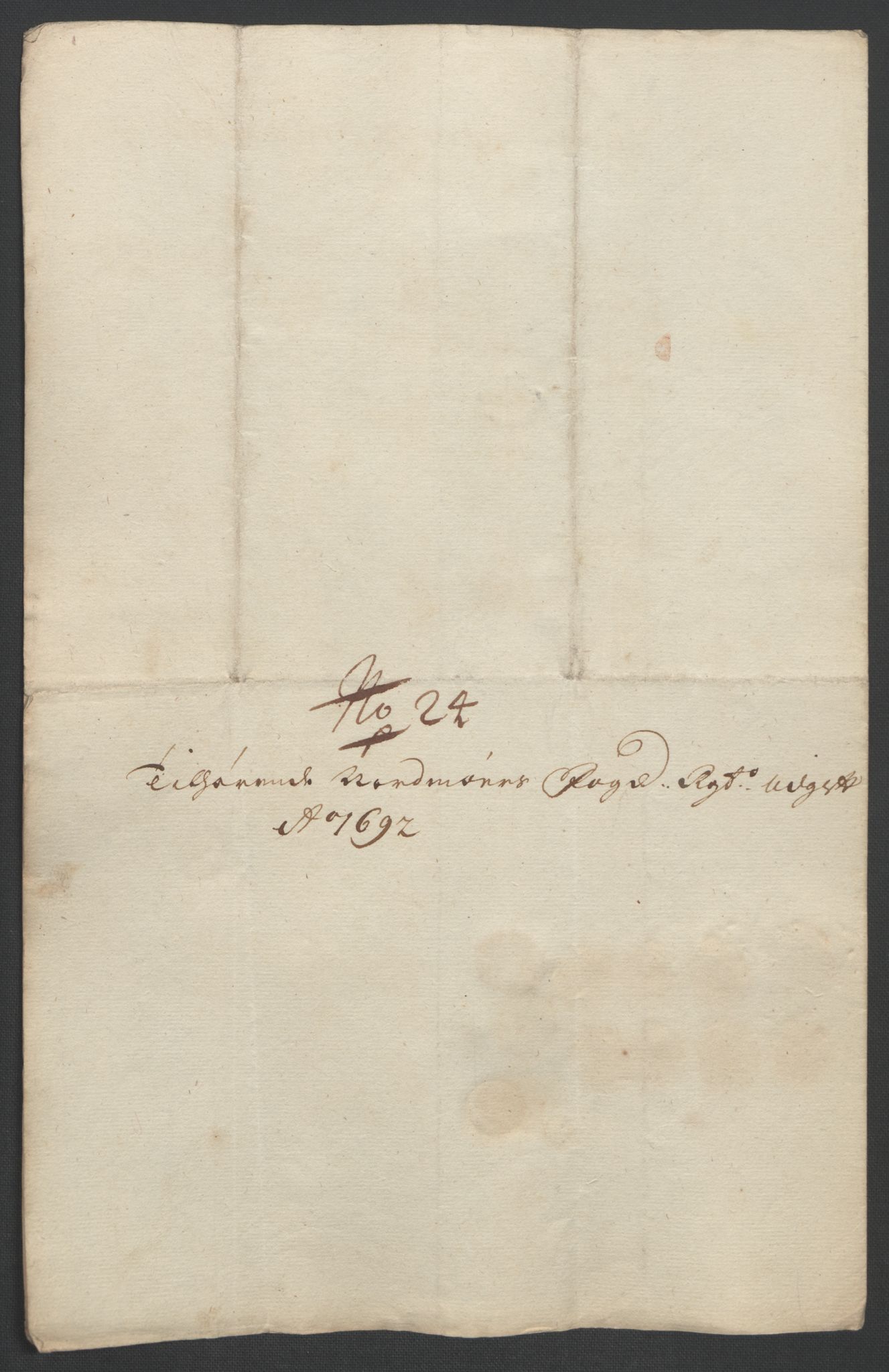 Rentekammeret inntil 1814, Reviderte regnskaper, Fogderegnskap, RA/EA-4092/R56/L3735: Fogderegnskap Nordmøre, 1692-1693, p. 228