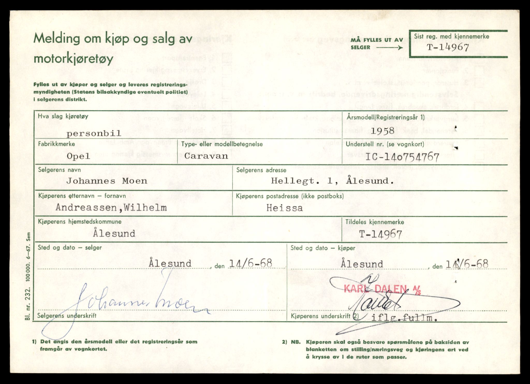 Møre og Romsdal vegkontor - Ålesund trafikkstasjon, AV/SAT-A-4099/F/Fe/L0049: Registreringskort for kjøretøy T 14864 - T 18613, 1927-1998, p. 2447