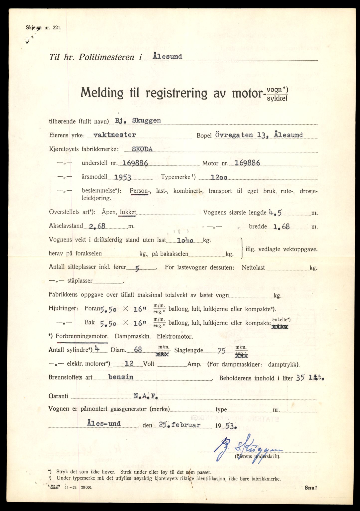 Møre og Romsdal vegkontor - Ålesund trafikkstasjon, AV/SAT-A-4099/F/Fe/L0043: Registreringskort for kjøretøy T 14080 - T 14204, 1927-1998, p. 79