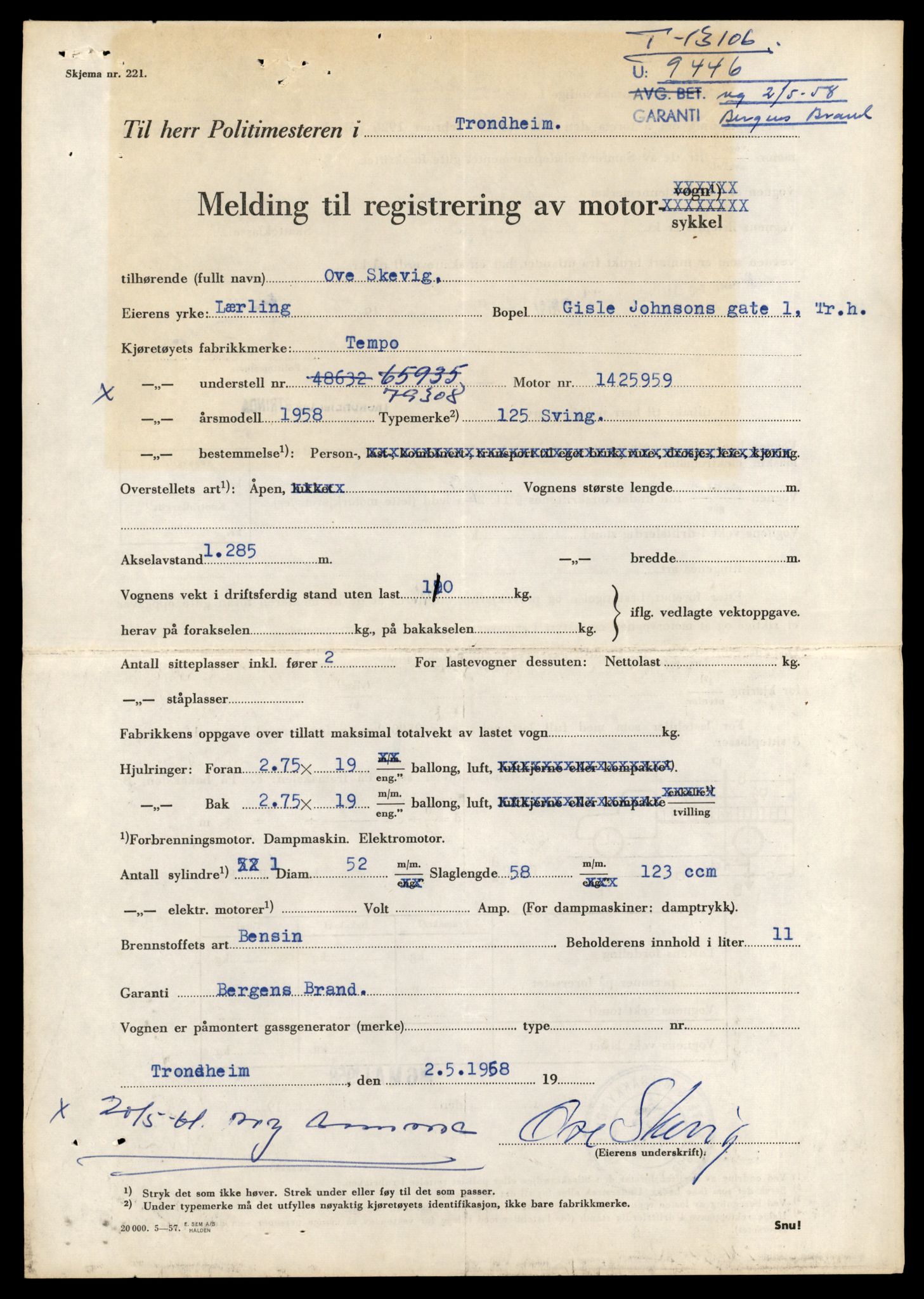 Møre og Romsdal vegkontor - Ålesund trafikkstasjon, AV/SAT-A-4099/F/Fe/L0037: Registreringskort for kjøretøy T 13031 - T 13179, 1927-1998, p. 1519