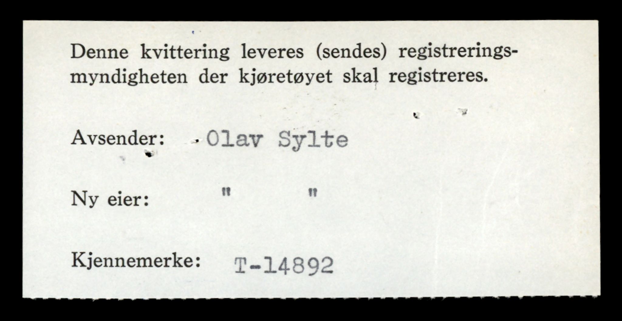 Møre og Romsdal vegkontor - Ålesund trafikkstasjon, AV/SAT-A-4099/F/Fe/L0049: Registreringskort for kjøretøy T 14864 - T 18613, 1927-1998, p. 722