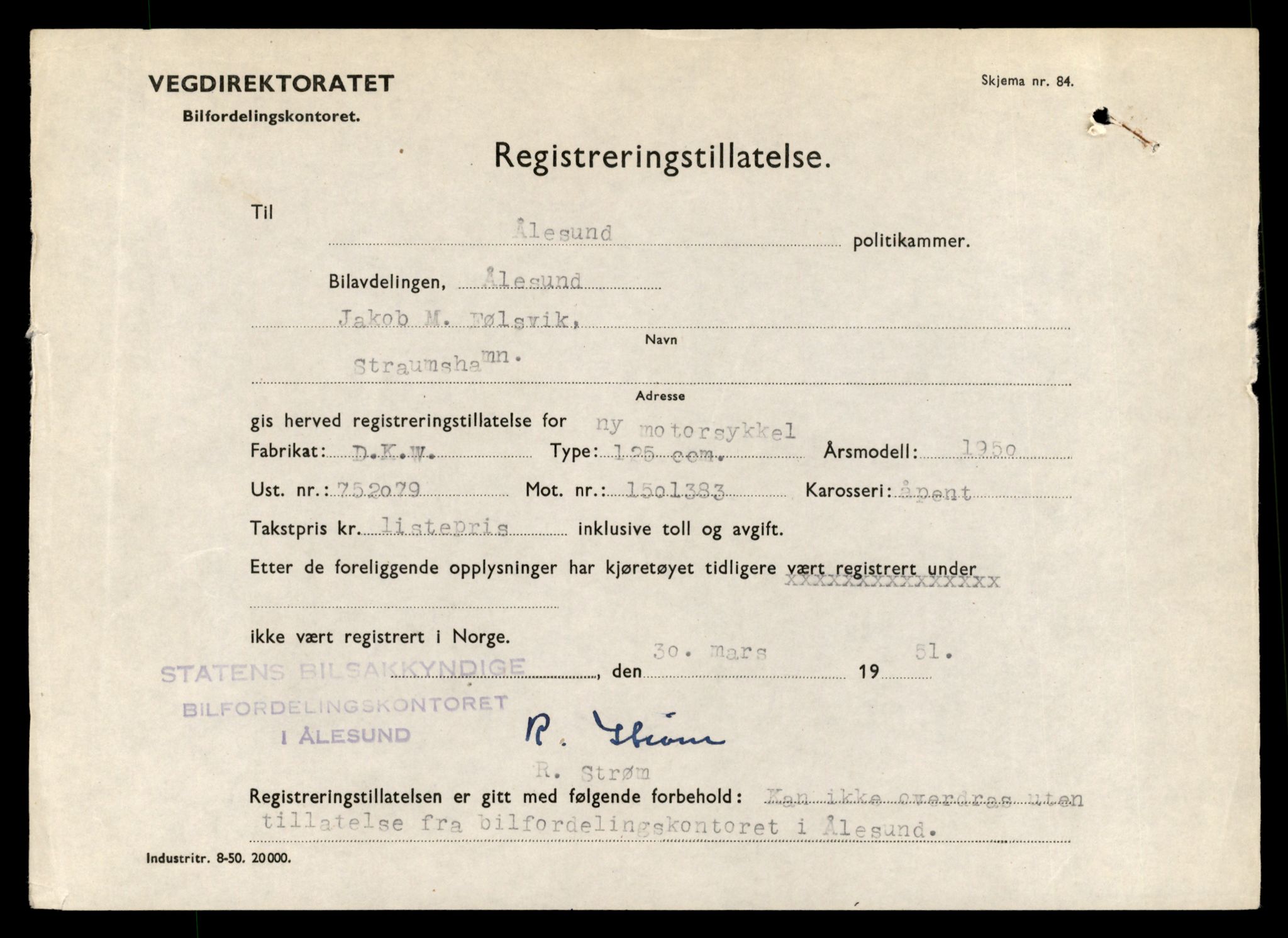 Møre og Romsdal vegkontor - Ålesund trafikkstasjon, AV/SAT-A-4099/F/Fe/L0037: Registreringskort for kjøretøy T 13031 - T 13179, 1927-1998, p. 645