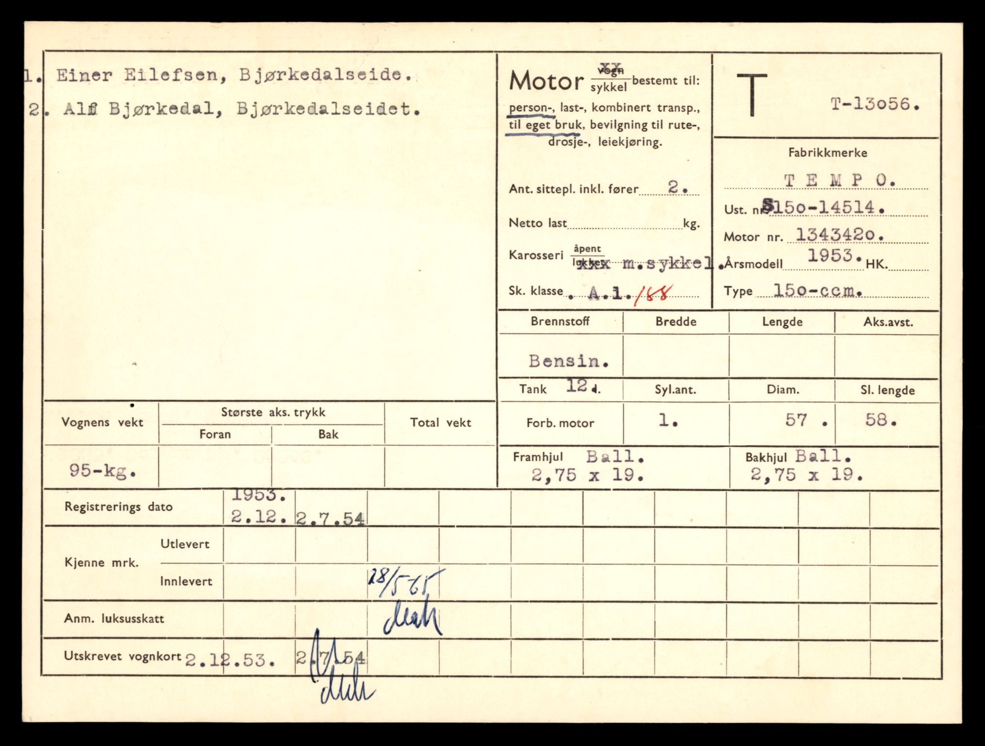 Møre og Romsdal vegkontor - Ålesund trafikkstasjon, AV/SAT-A-4099/F/Fe/L0037: Registreringskort for kjøretøy T 13031 - T 13179, 1927-1998, p. 535