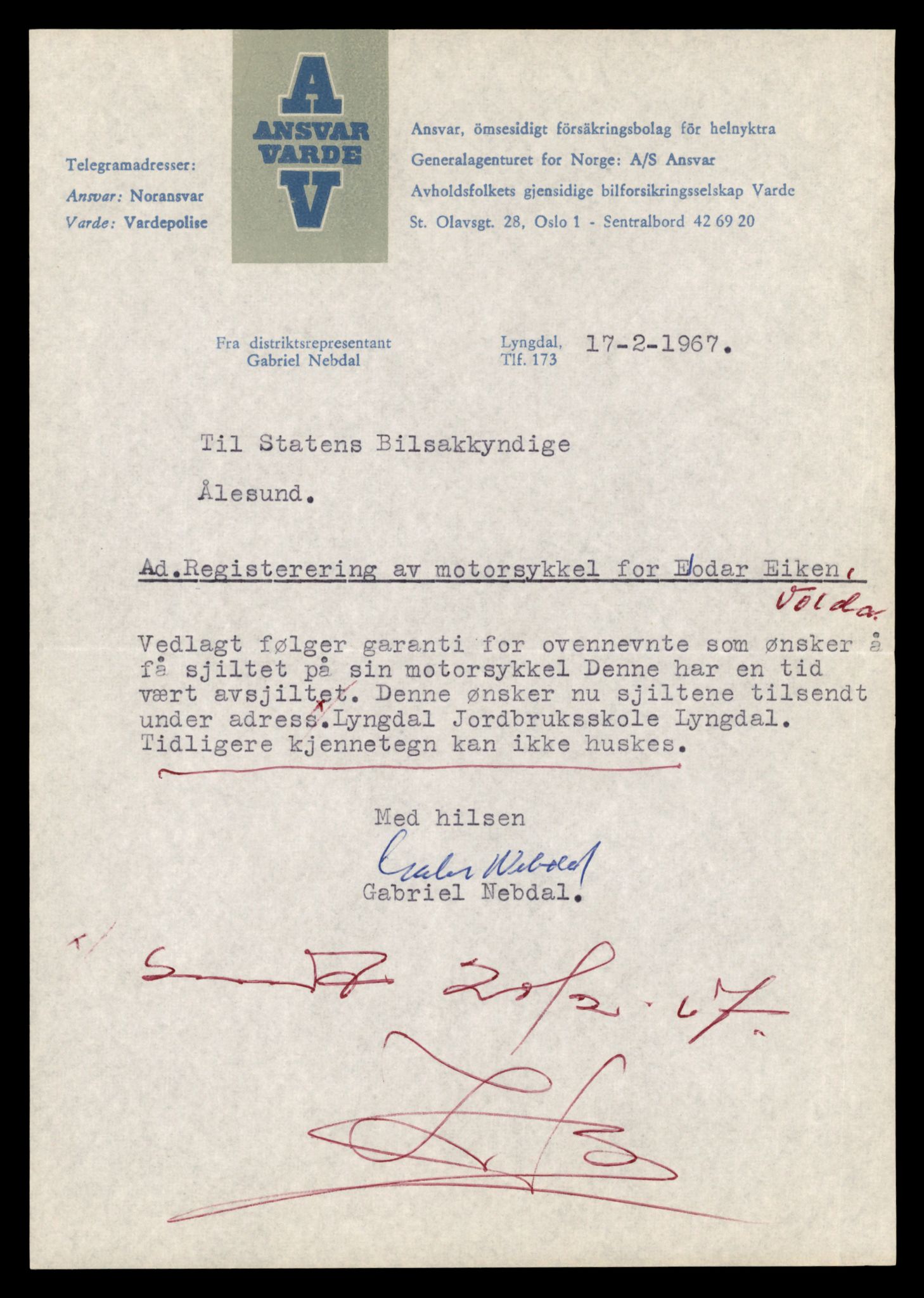 Møre og Romsdal vegkontor - Ålesund trafikkstasjon, AV/SAT-A-4099/F/Fe/L0040: Registreringskort for kjøretøy T 13531 - T 13709, 1927-1998, p. 1465