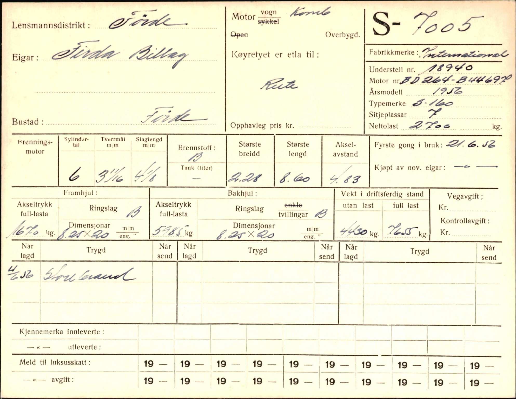Statens vegvesen, Sogn og Fjordane vegkontor, AV/SAB-A-5301/4/F/L0004: Registerkort utmeldte Fjordane S2500-2700, S7200-7899, 1930-1961, p. 260
