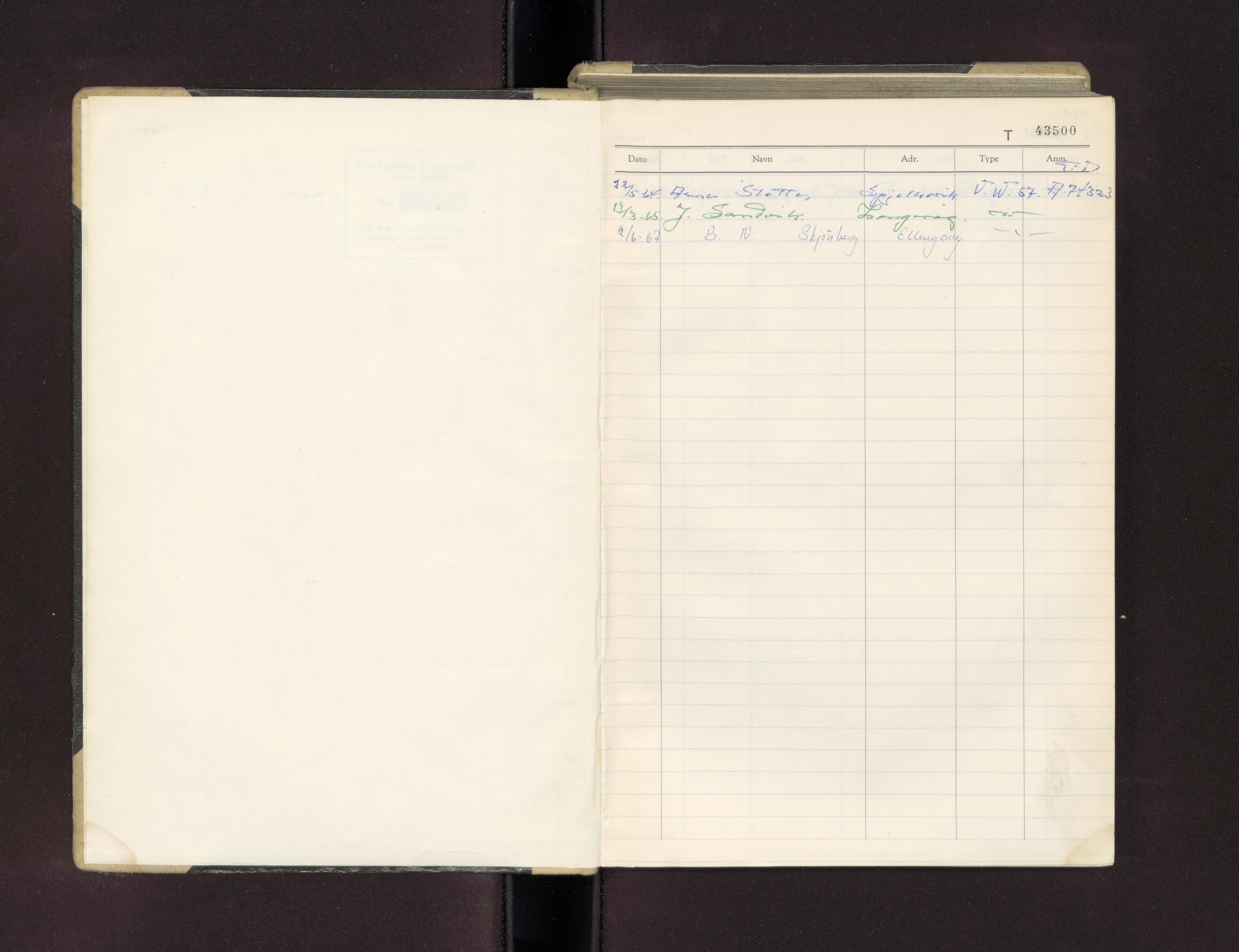Møre og Romsdal vegkontor - Ålesund trafikkstasjon, AV/SAT-A-4099/F/Fc/L0040: Bilregister; T 43500 - T 43999, 1960-1970