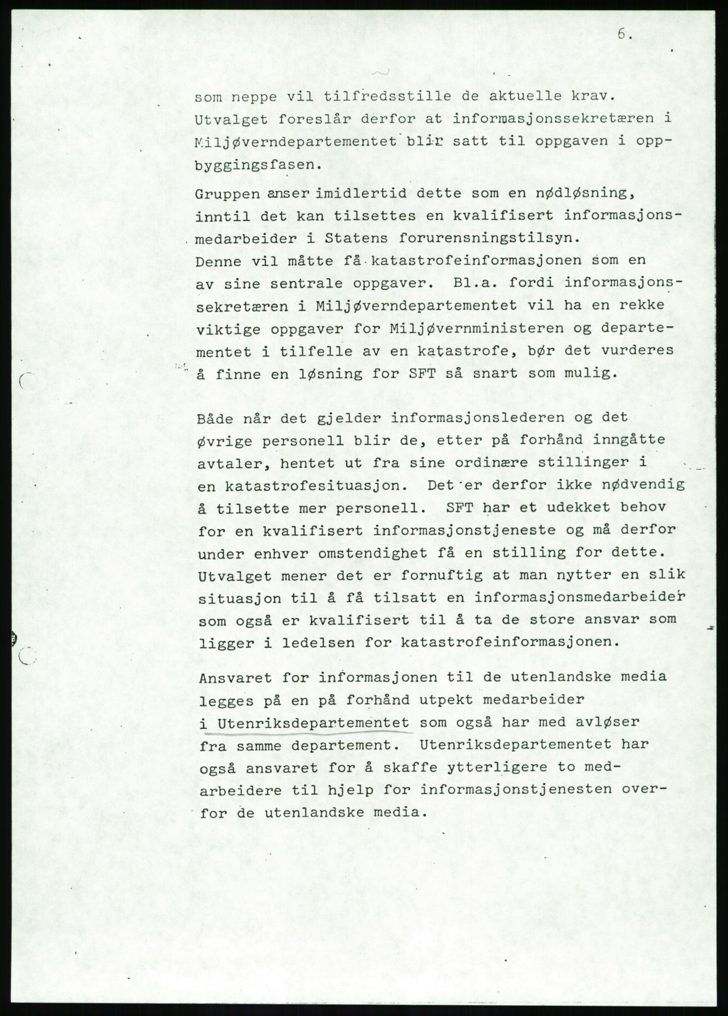 Justisdepartementet, Granskningskommisjonen ved Alexander Kielland-ulykken 27.3.1980, RA/S-1165/D/L0017: P Hjelpefartøy (Doku.liste + P1-P6 av 6)/Q Hovedredningssentralen (Q0-Q27 av 27), 1980-1981, p. 337