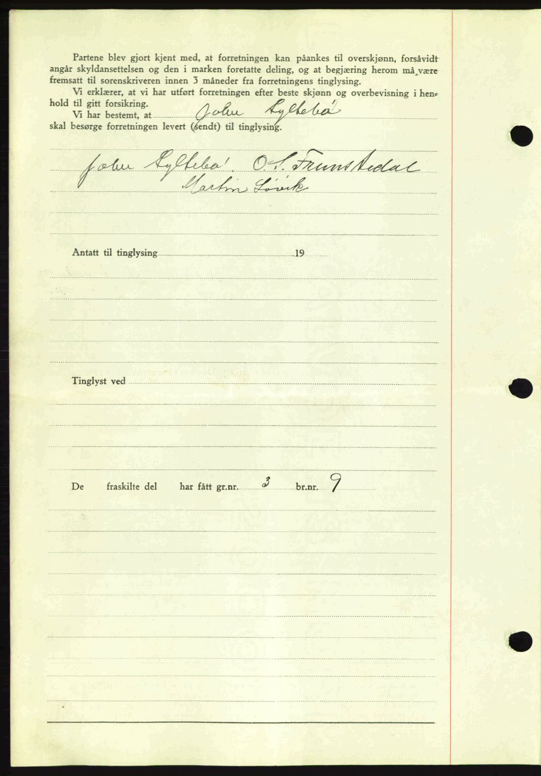 Romsdal sorenskriveri, AV/SAT-A-4149/1/2/2C: Mortgage book no. A8, 1939-1940, Diary no: : 633/1940