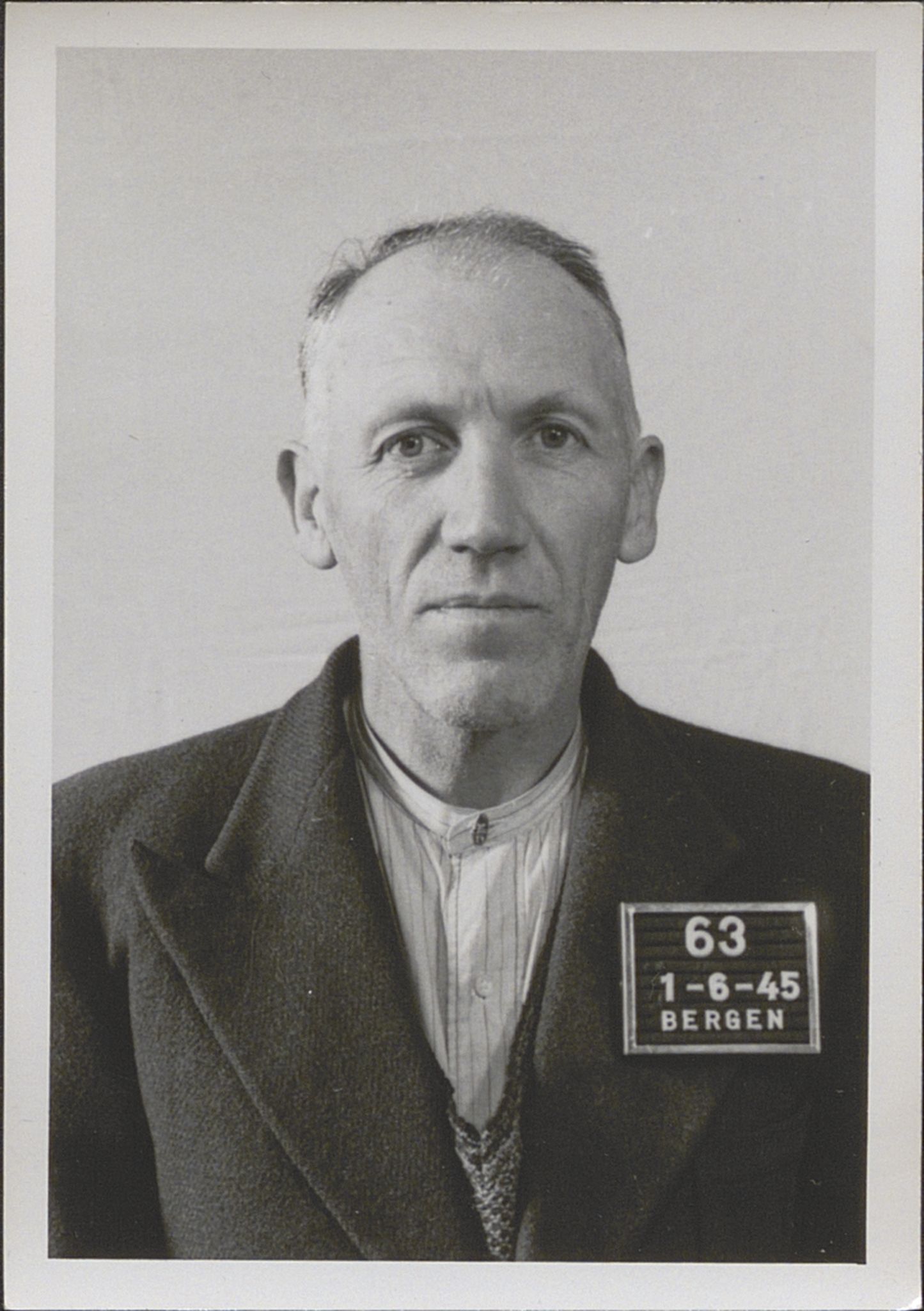 Bergen politikammer / politidistrikt, SAB/A-60401/Y/Yc/Ycd/L0004: Personfoto - landsvikere etc, 1945-1947, p. 54