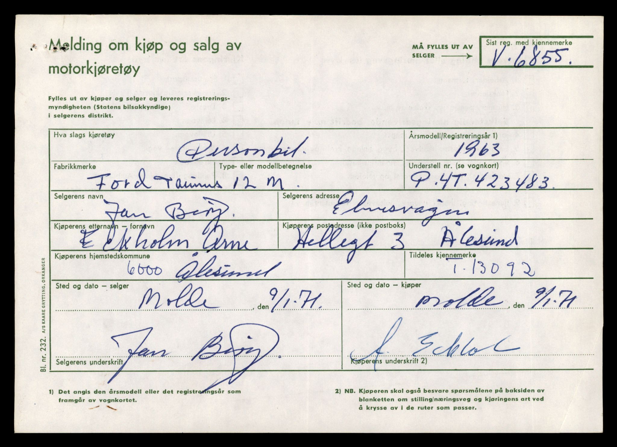 Møre og Romsdal vegkontor - Ålesund trafikkstasjon, AV/SAT-A-4099/F/Fe/L0037: Registreringskort for kjøretøy T 13031 - T 13179, 1927-1998, p. 1267