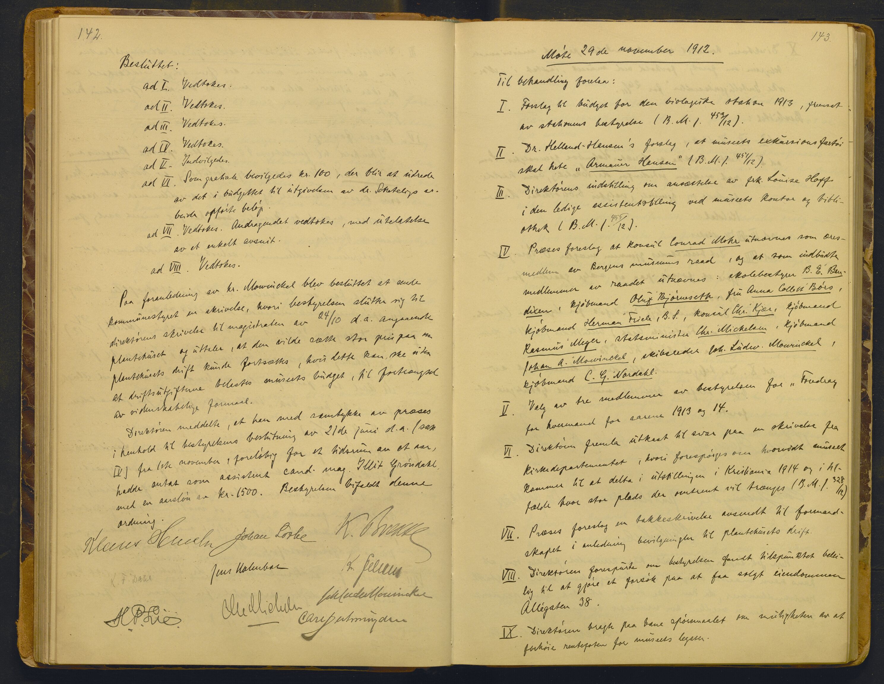 Bergens Museum, AV/SAB-A-17301/02/A/L0008: Forhandlingsprotokoll med register , 1906-1927, p. 142-143