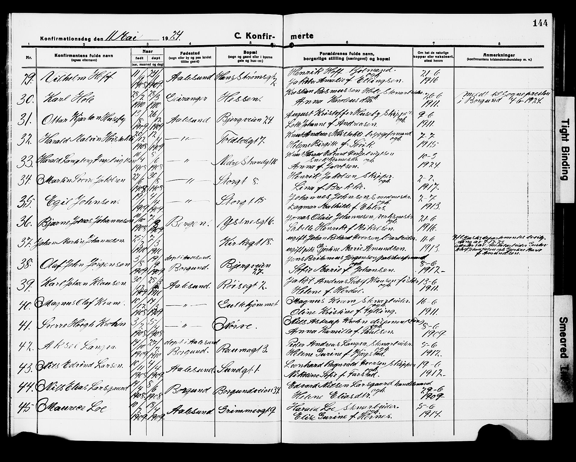 Ministerialprotokoller, klokkerbøker og fødselsregistre - Møre og Romsdal, AV/SAT-A-1454/529/L0472: Parish register (copy) no. 529C09, 1917-1929, p. 144