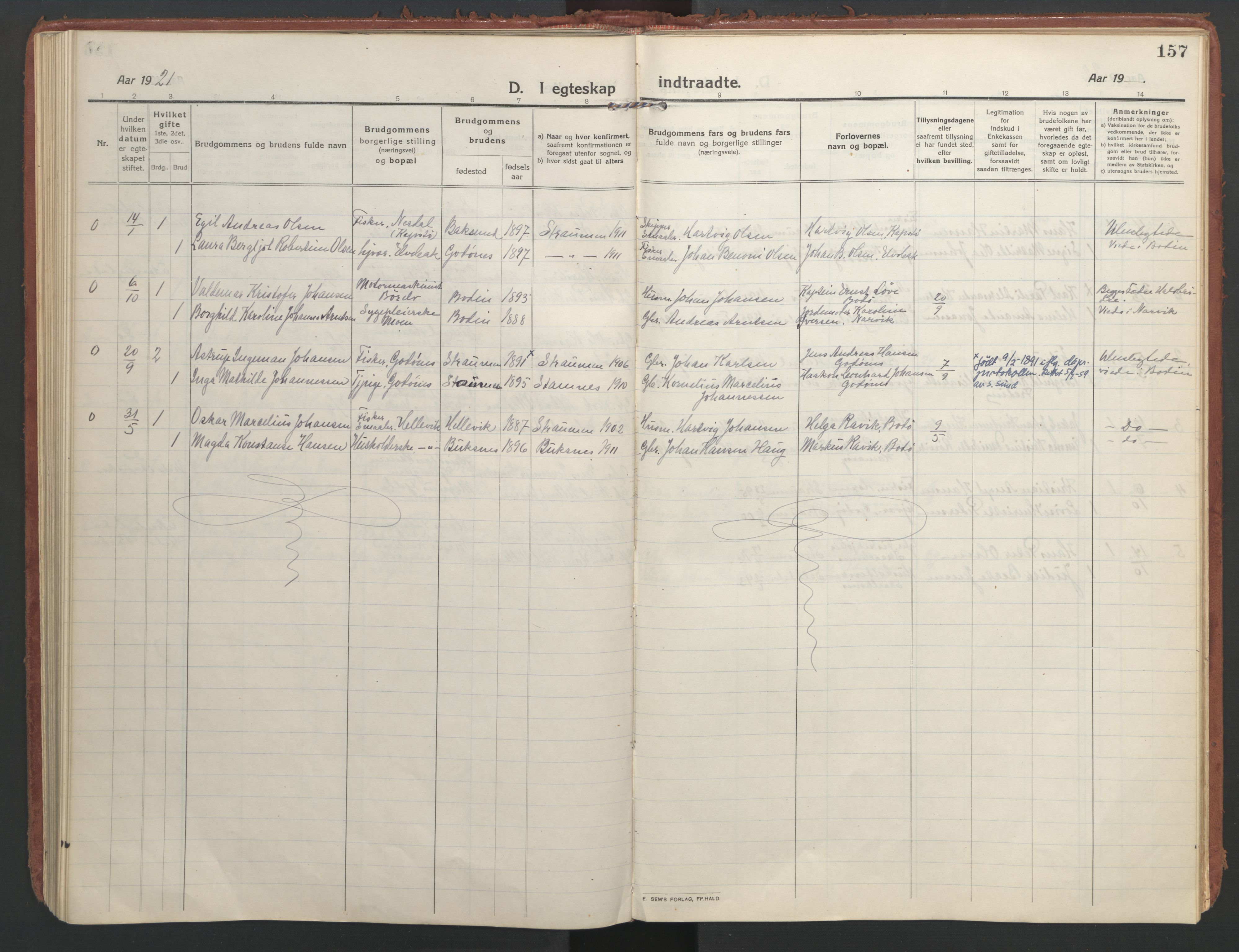 Ministerialprotokoller, klokkerbøker og fødselsregistre - Nordland, SAT/A-1459/804/L0086: Parish register (official) no. 804A07, 1916-1935, p. 157