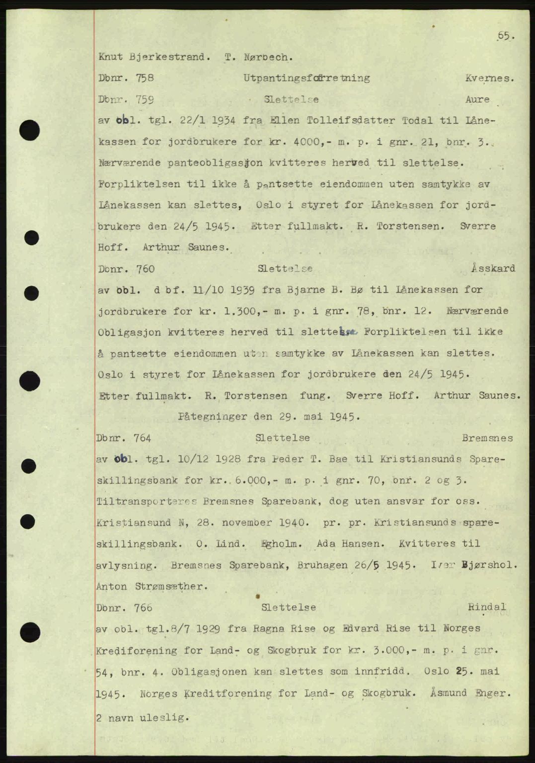 Nordmøre sorenskriveri, AV/SAT-A-4132/1/2/2Ca: Mortgage book no. C82a, 1945-1946, Diary no: : 758/1945