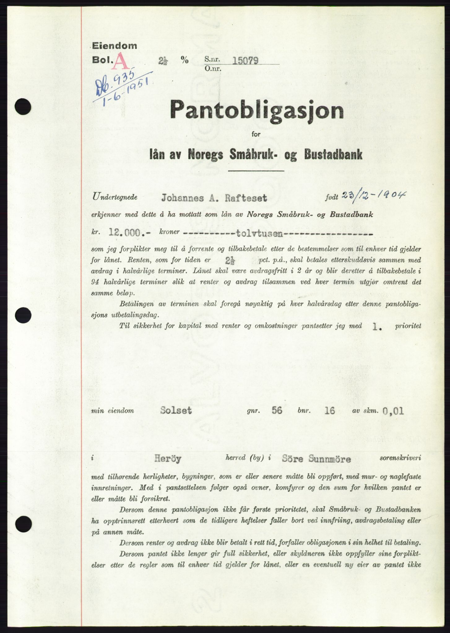 Søre Sunnmøre sorenskriveri, SAT/A-4122/1/2/2C/L0120: Pantebok nr. 8B, 1951-1951, Dagboknr: 935/1951