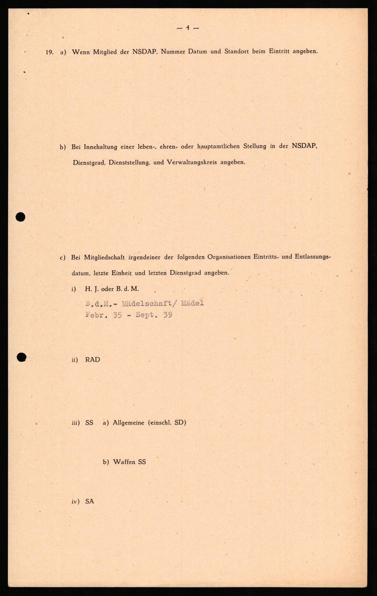 Forsvaret, Forsvarets overkommando II, AV/RA-RAFA-3915/D/Db/L0029: CI Questionaires. Tyske okkupasjonsstyrker i Norge. Tyskere., 1945-1946, s. 396