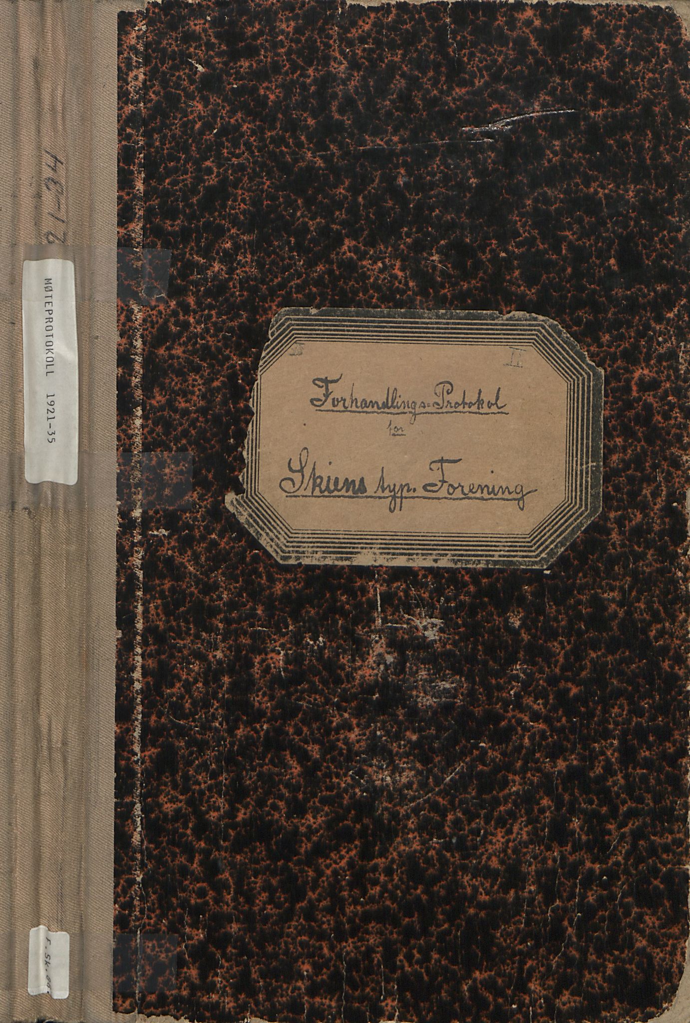 Skien grafiske forenings arkiv, AAT/AAT-806088/A/L0002: Møtebok, 1921-1935