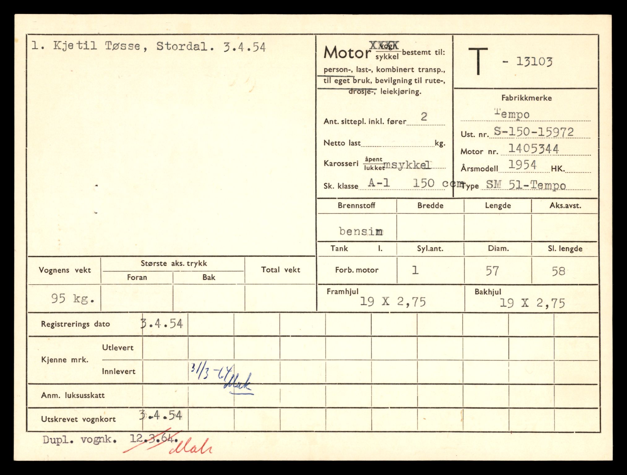 Møre og Romsdal vegkontor - Ålesund trafikkstasjon, AV/SAT-A-4099/F/Fe/L0037: Registreringskort for kjøretøy T 13031 - T 13179, 1927-1998, s. 1452