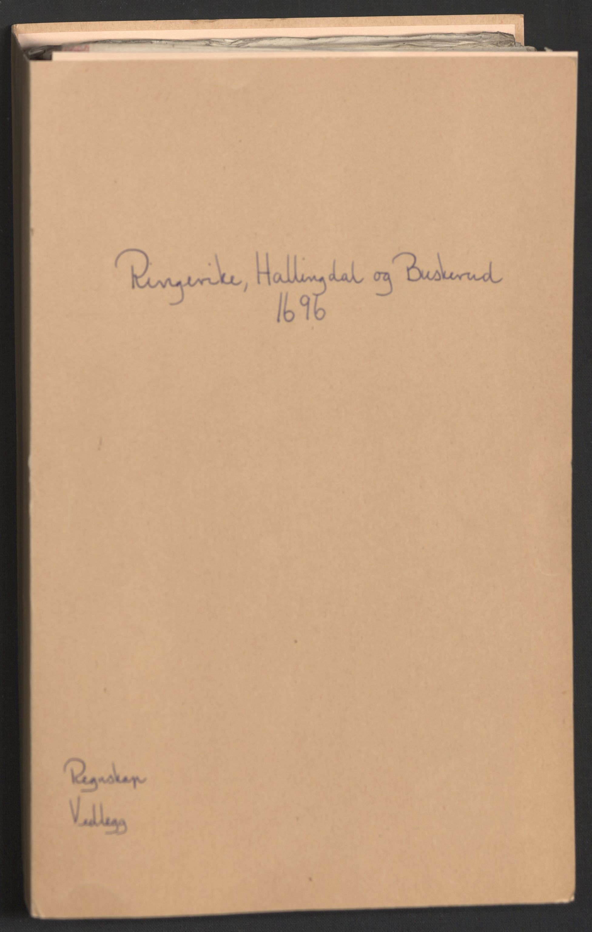 Rentekammeret inntil 1814, Reviderte regnskaper, Fogderegnskap, RA/EA-4092/R22/L1453: Fogderegnskap Ringerike, Hallingdal og Buskerud, 1696, s. 2