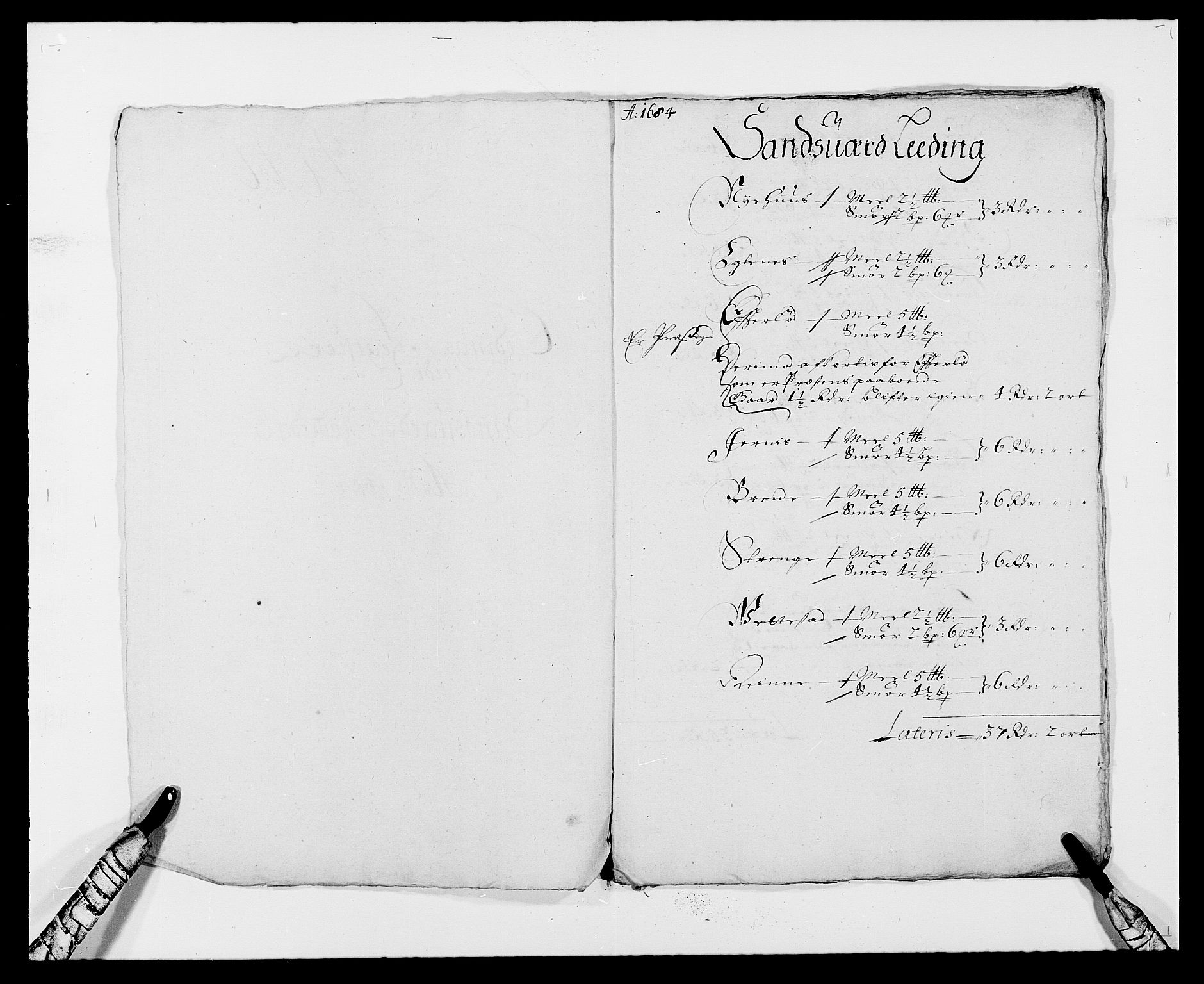 Rentekammeret inntil 1814, Reviderte regnskaper, Fogderegnskap, AV/RA-EA-4092/R24/L1571: Fogderegnskap Numedal og Sandsvær, 1679-1686, s. 4