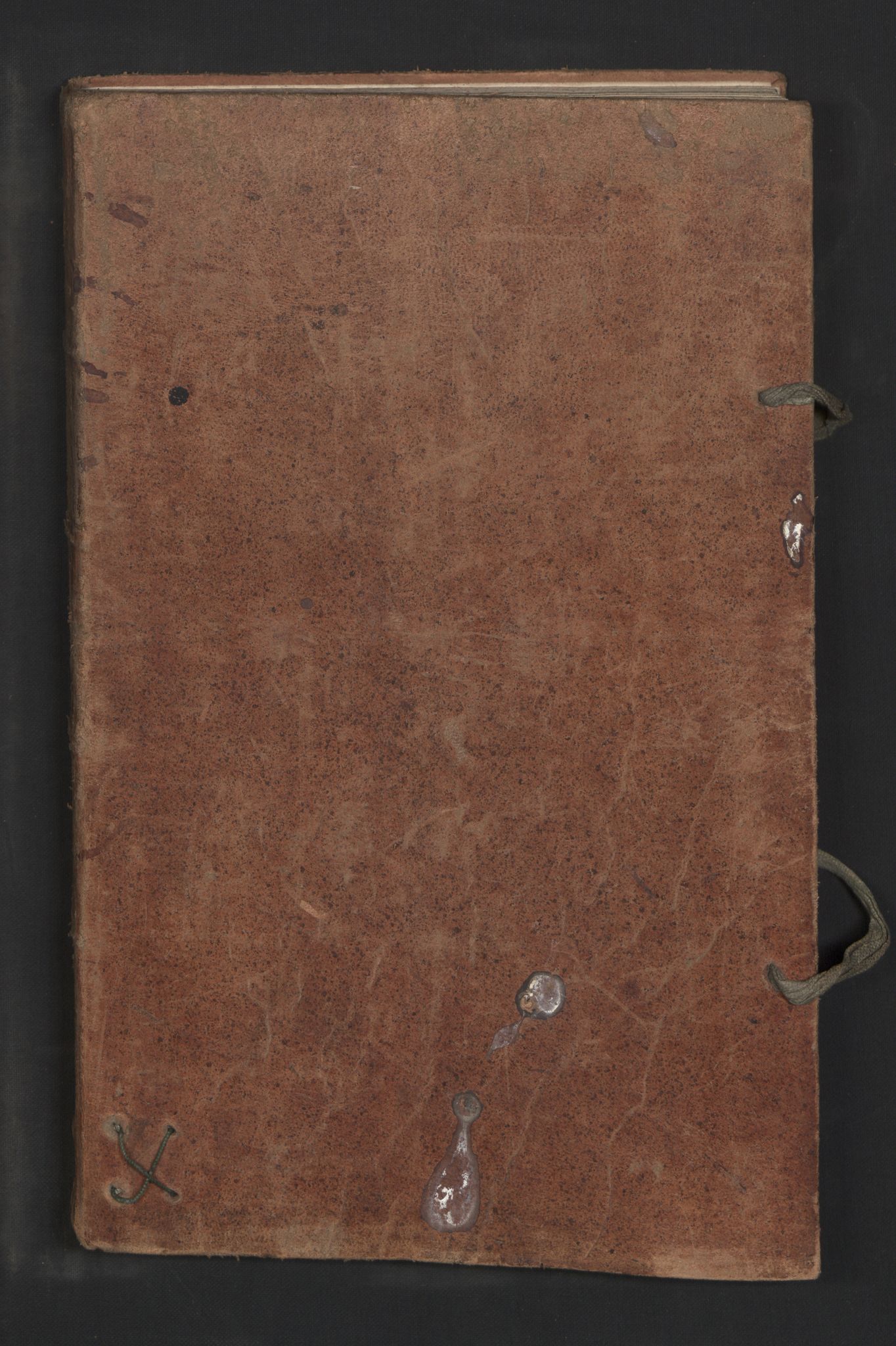 Generaltollkammeret, tollregnskaper, RA/EA-5490/R02/L0051/0001: Tollregnskaper Fredrikstad / Utgående hovedtollbok, 1770